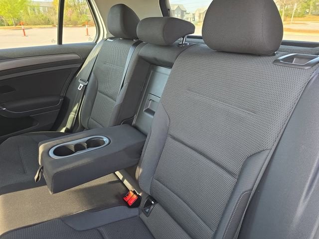 2018 Volkswagen Golf S