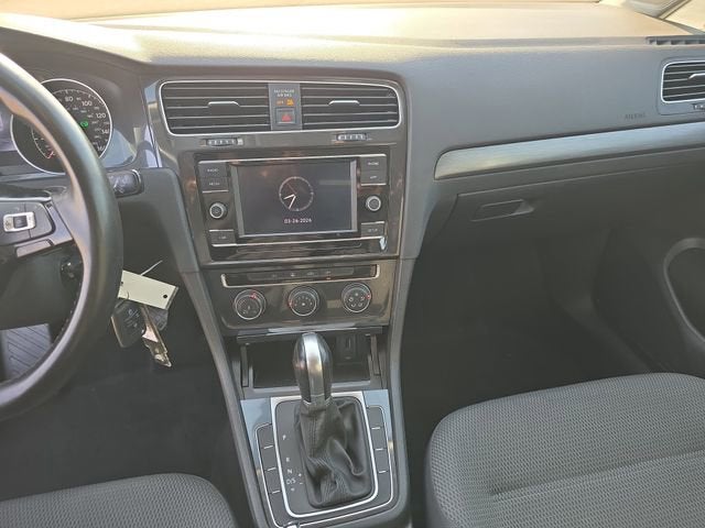 2018 Volkswagen Golf S