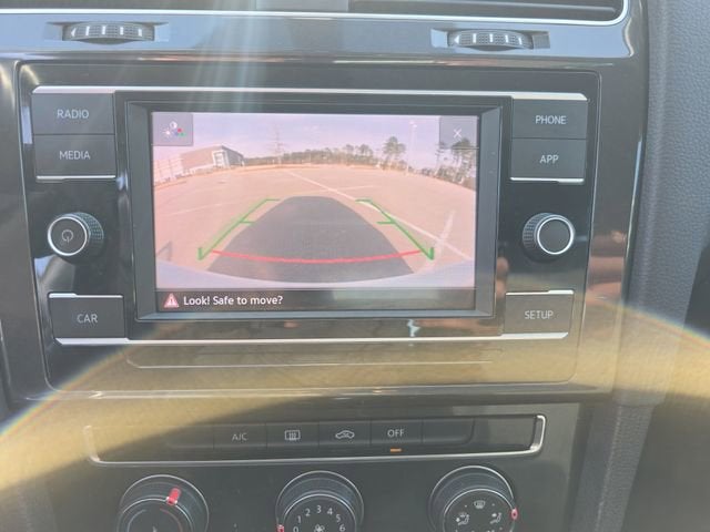 2018 Volkswagen Golf S