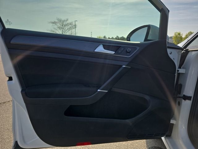 2018 Volkswagen Golf S