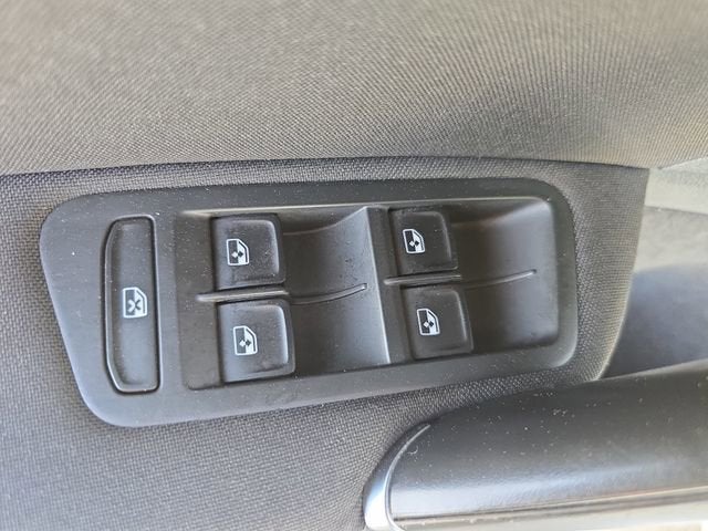 2018 Volkswagen Golf S