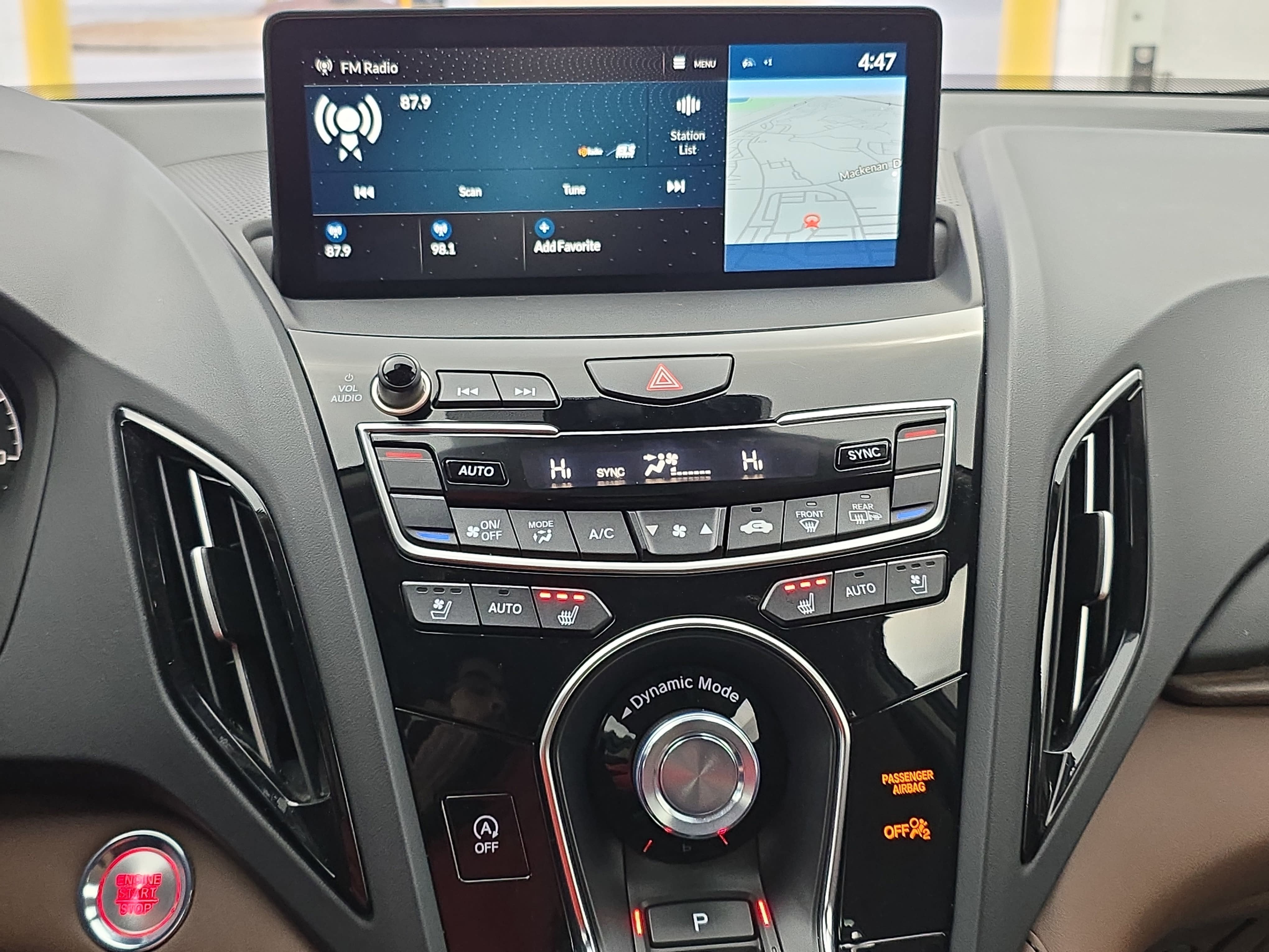 2025 Acura RDX w/Advance Package