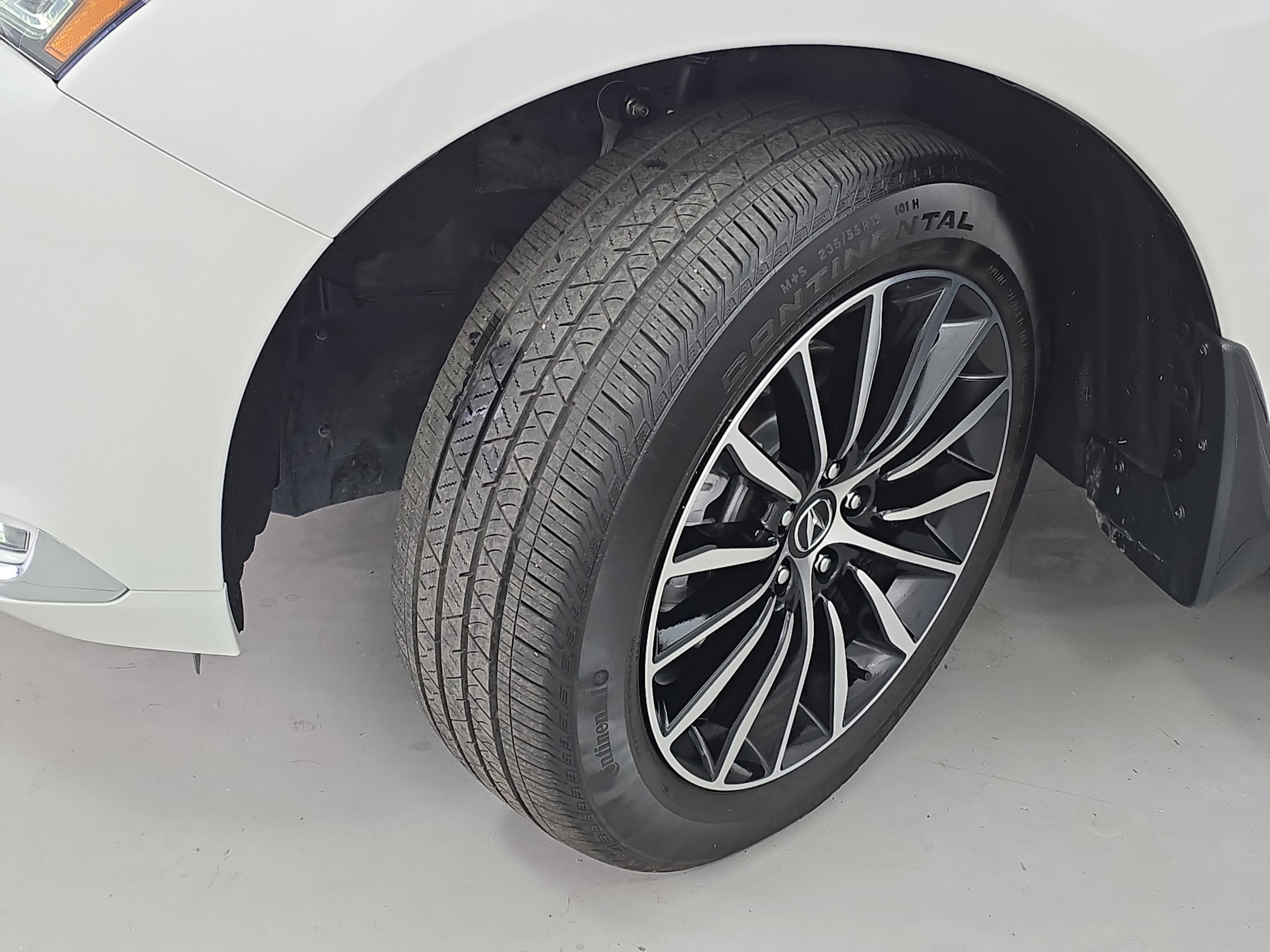 2025 Acura RDX w/Advance Package