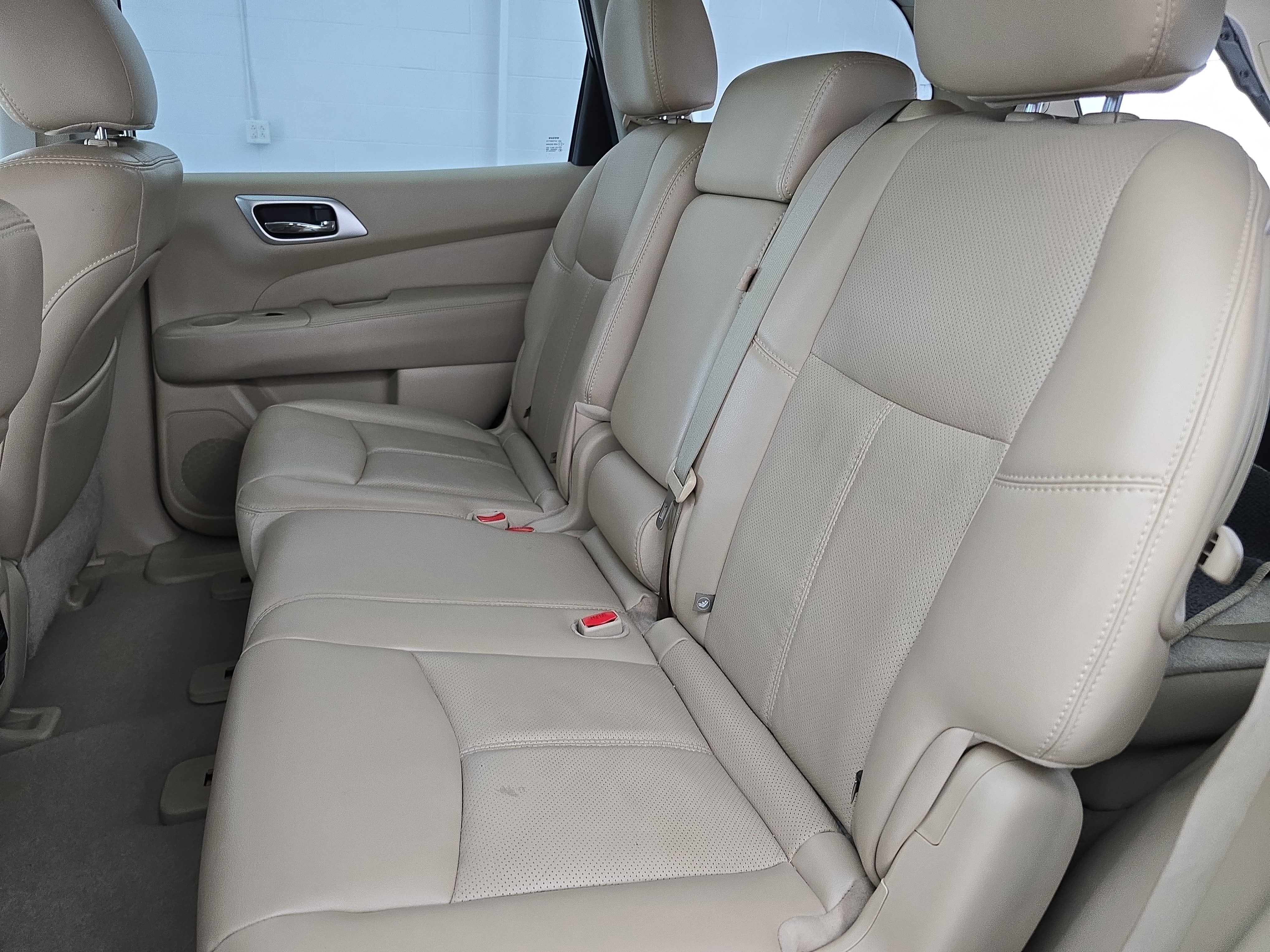 2015 Nissan Pathfinder Platinum