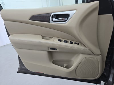 2015 Nissan Pathfinder Platinum