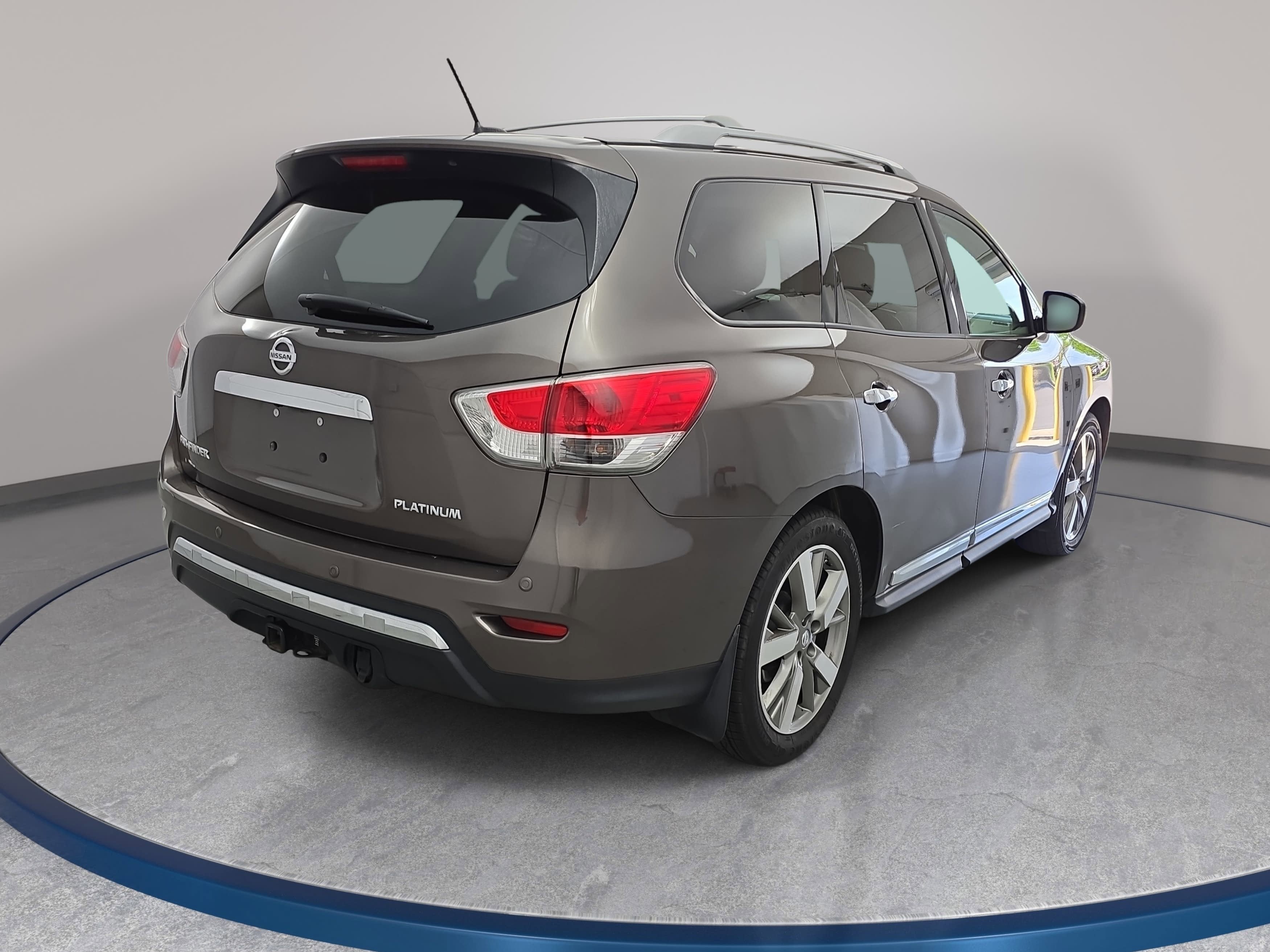 2015 Nissan Pathfinder Platinum