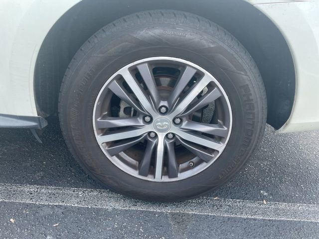 2019 INFINITI QX60 LUXE