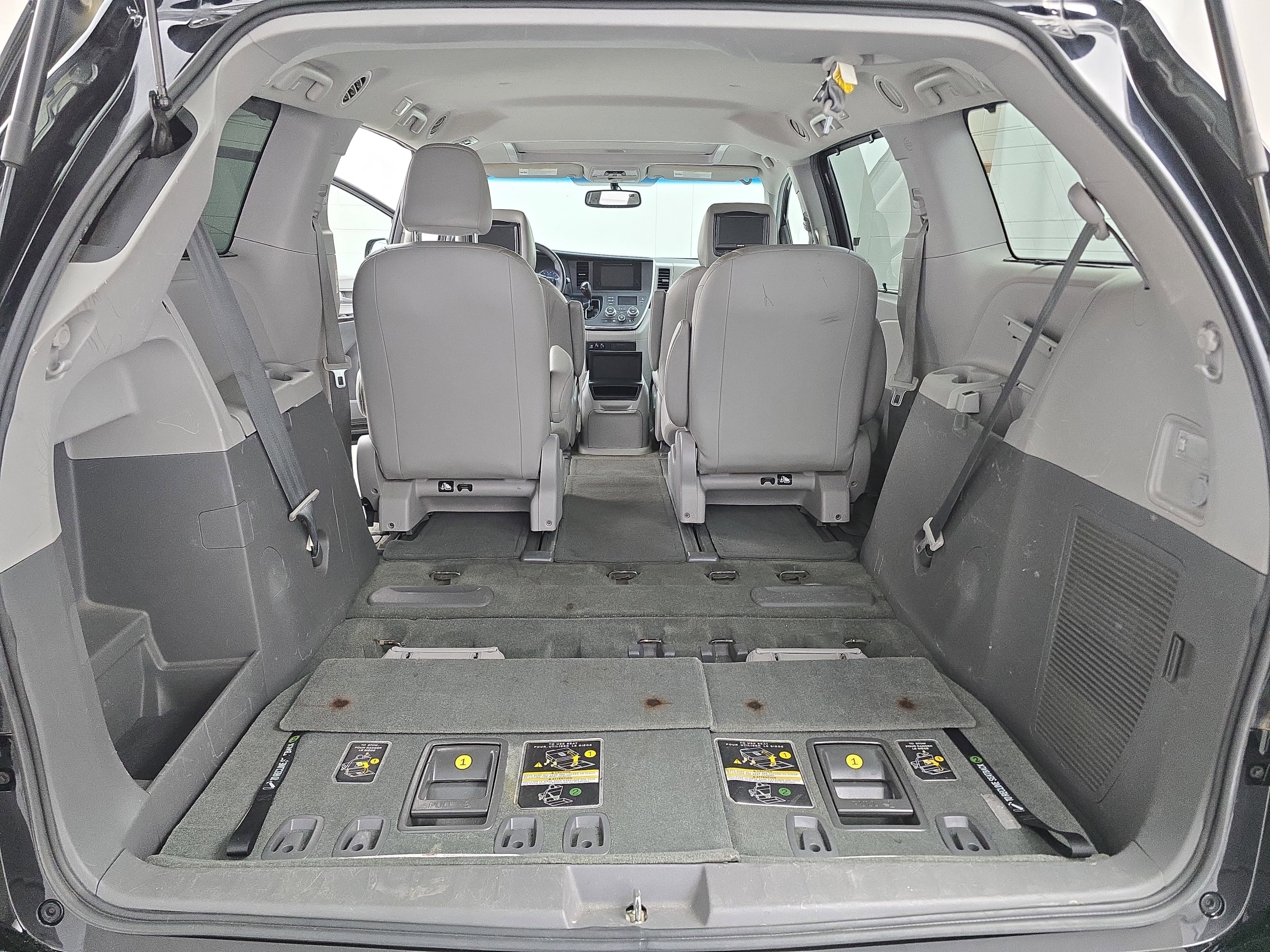 2015 Toyota Sienna XLE