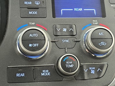 2015 Toyota Sienna XLE