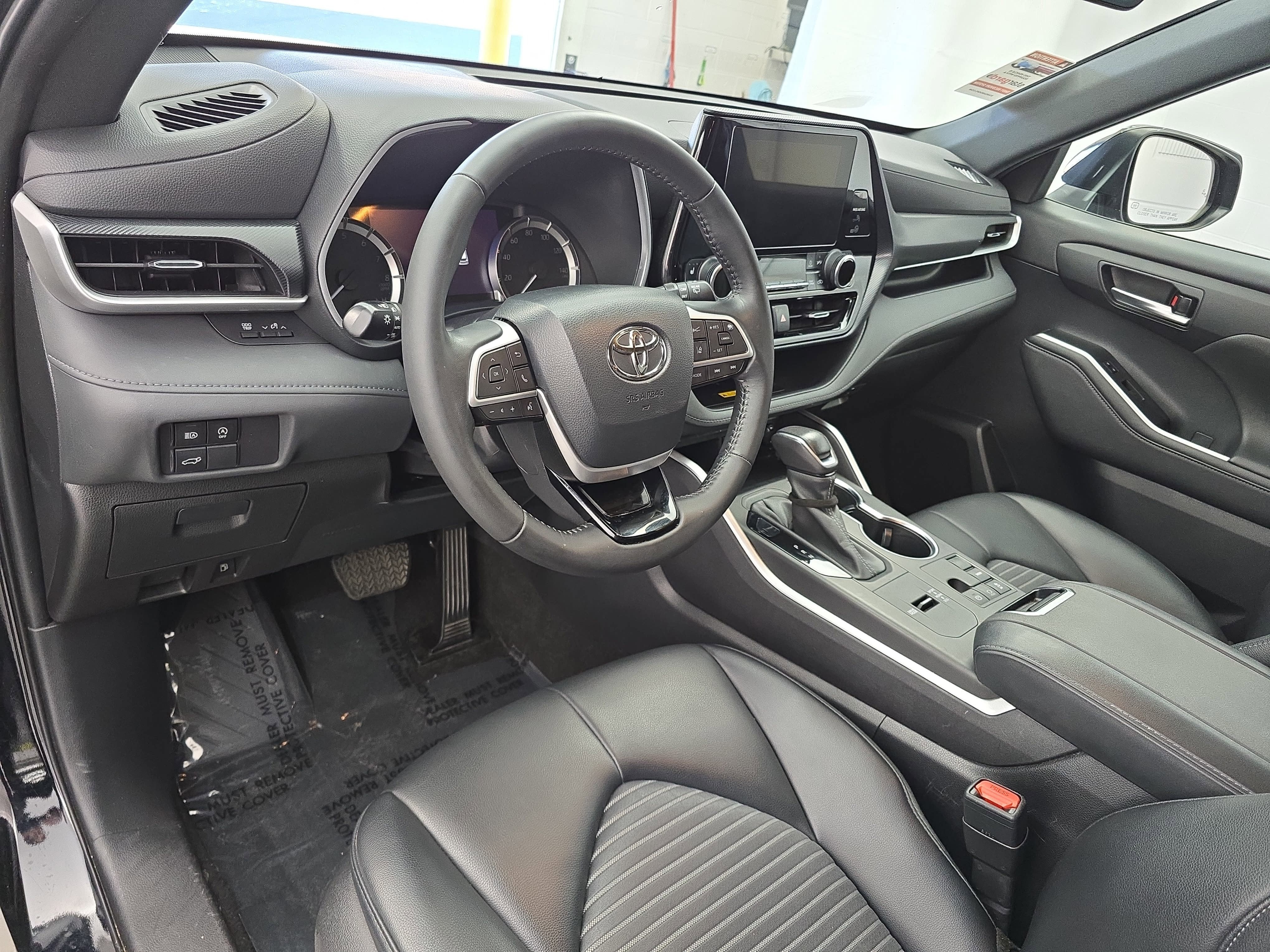 2023 Toyota Highlander XSE