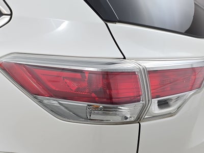 2015 Toyota Highlander LE