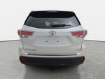 2015 Toyota Highlander LE