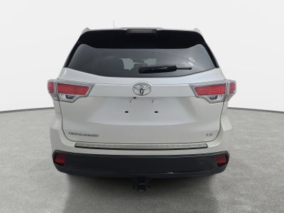2015 Toyota Highlander LE