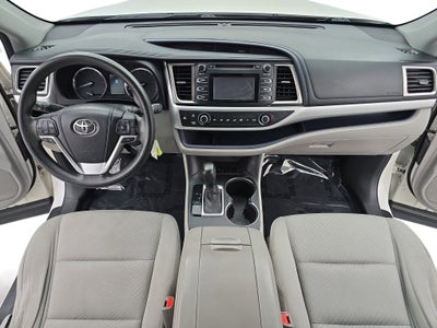 2015 Toyota Highlander LE
