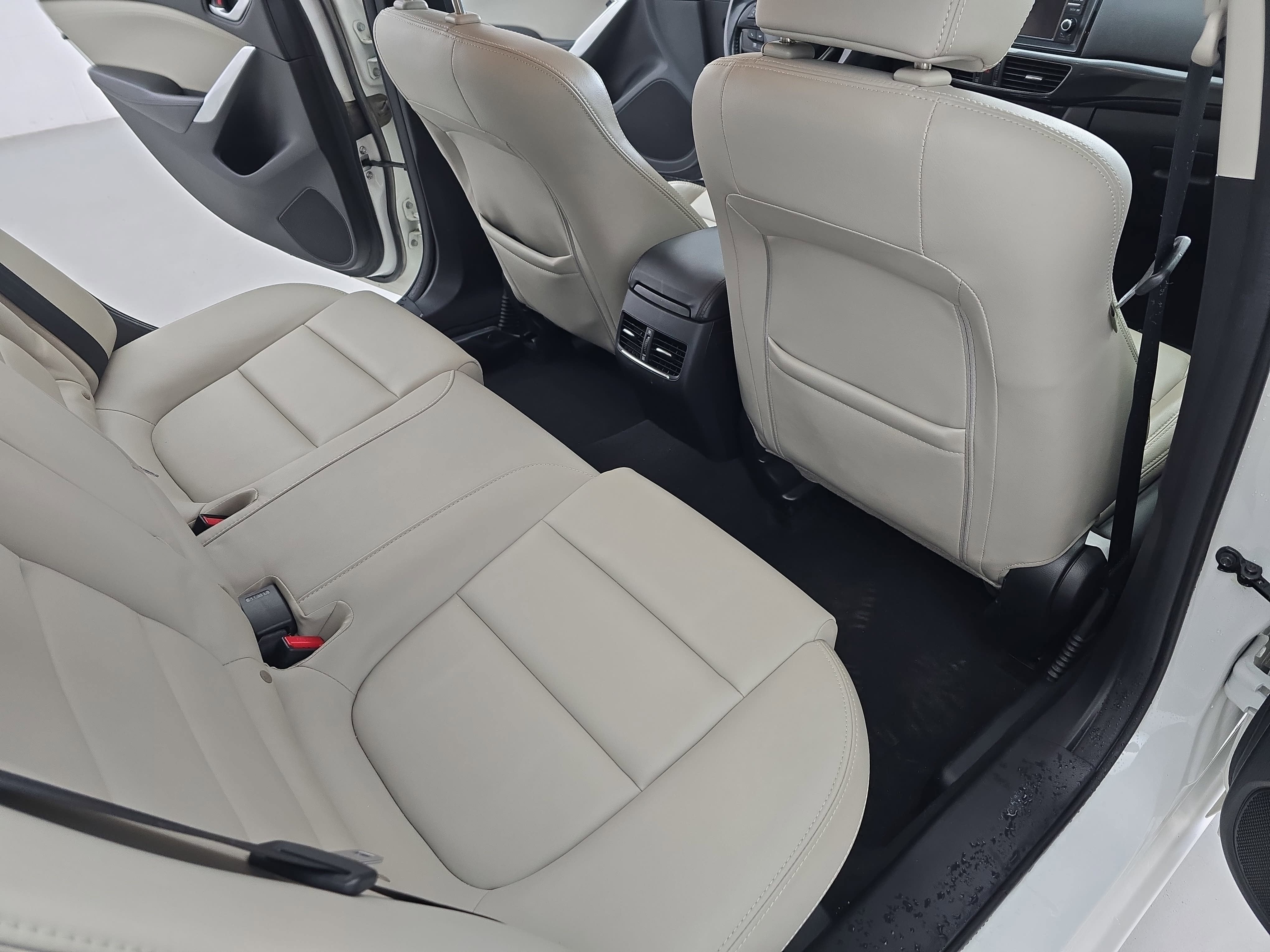 2014 Mazda Mazda6 i Touring