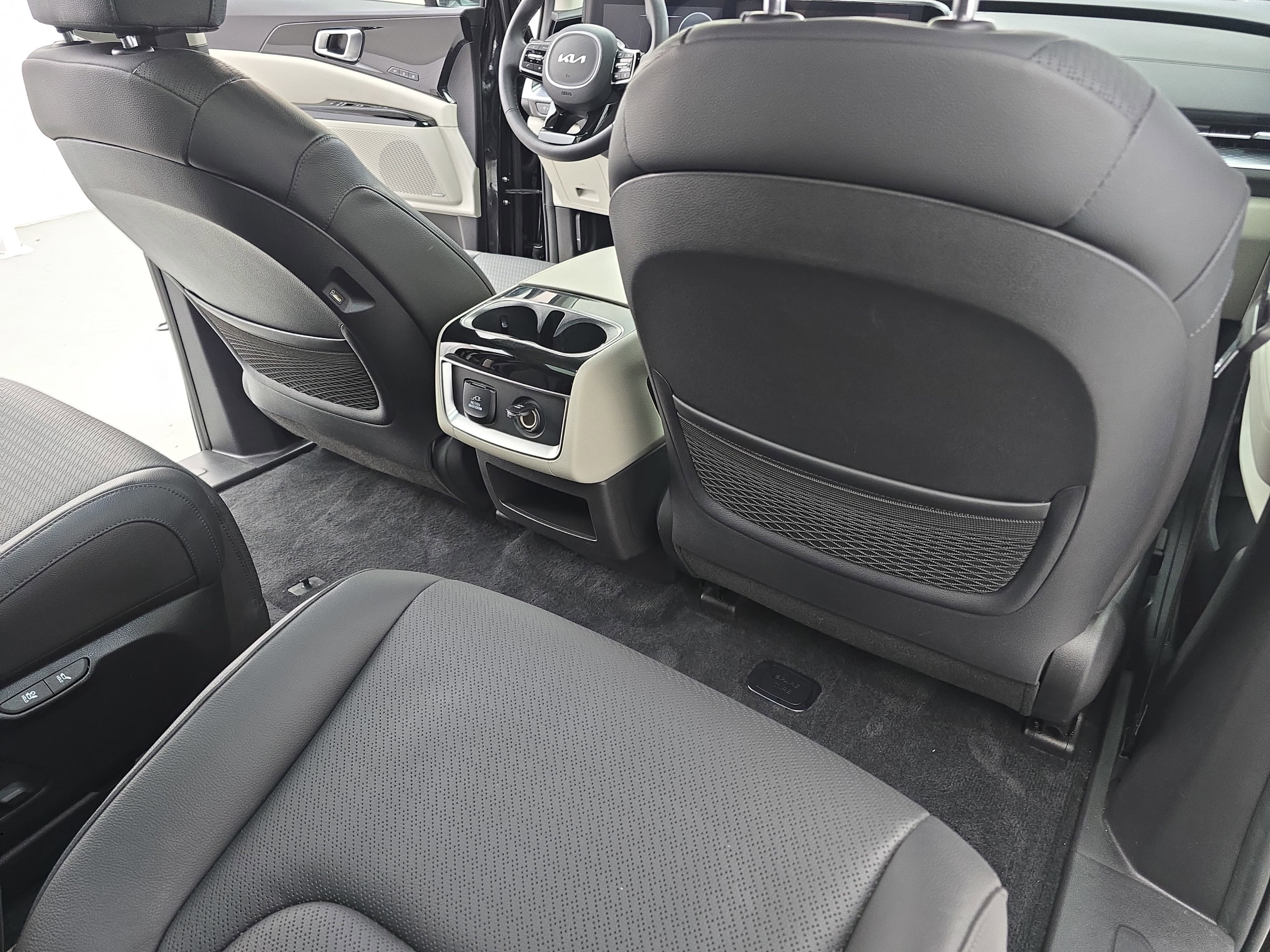 2024 Kia Carnival SX Prestige