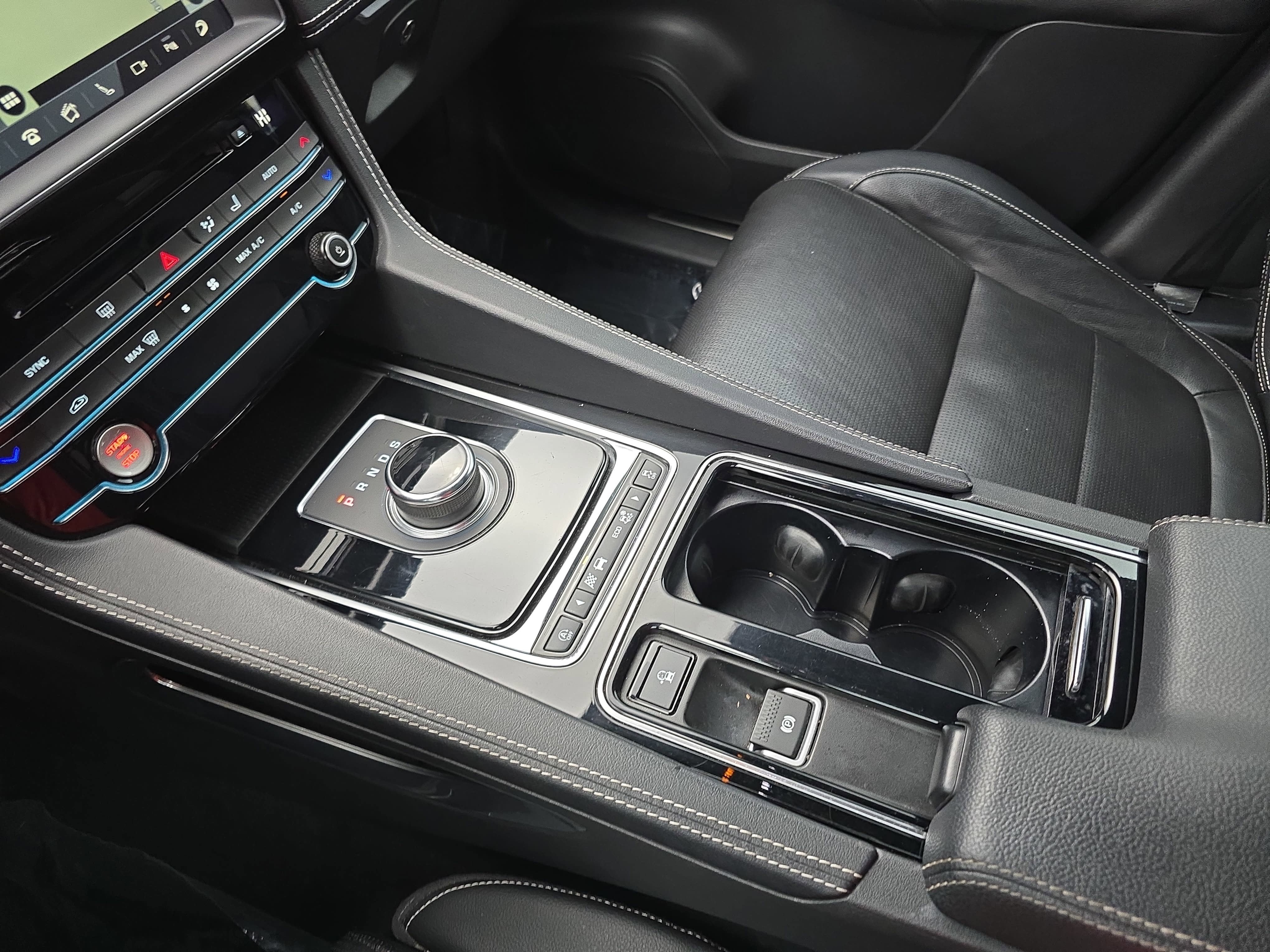 2019 Jaguar F-PACE S