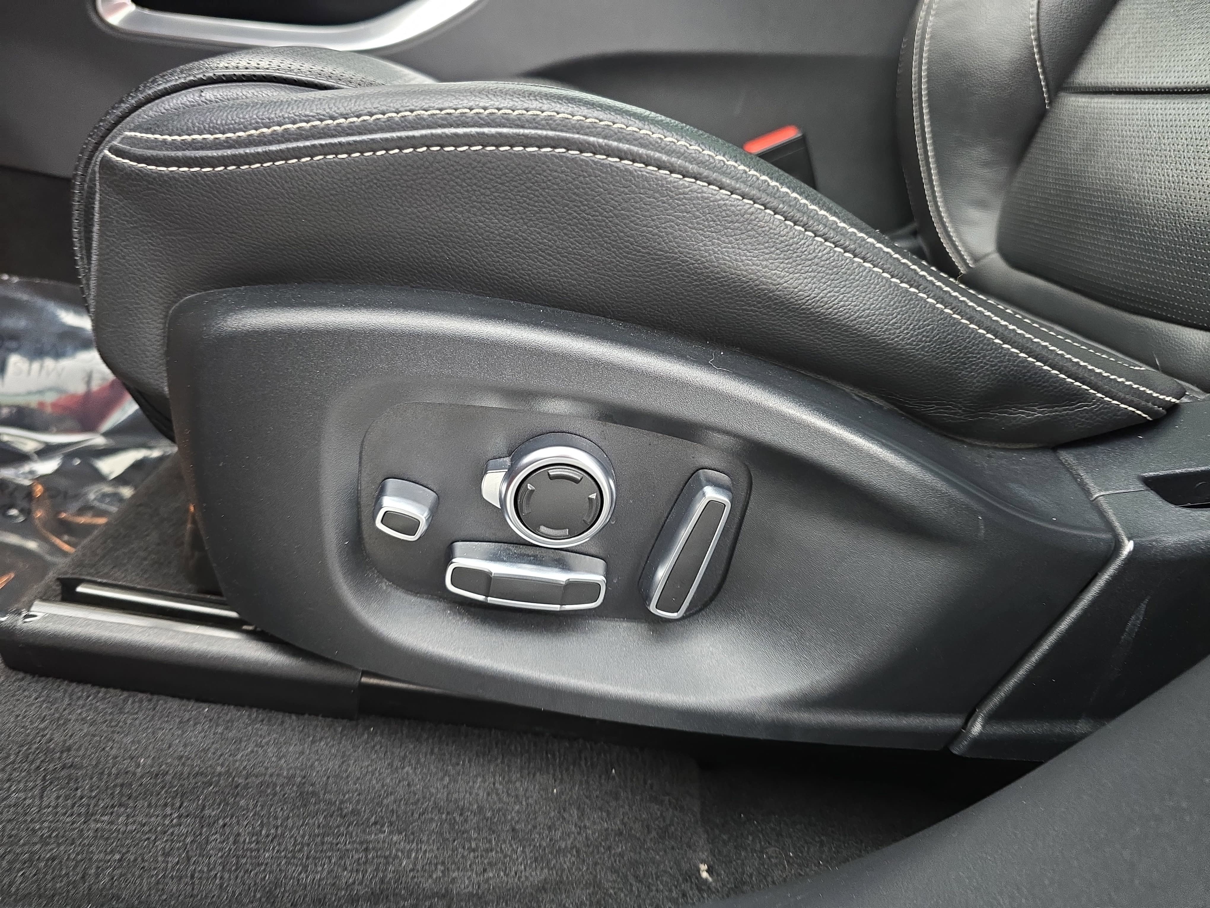 2019 Jaguar F-PACE S