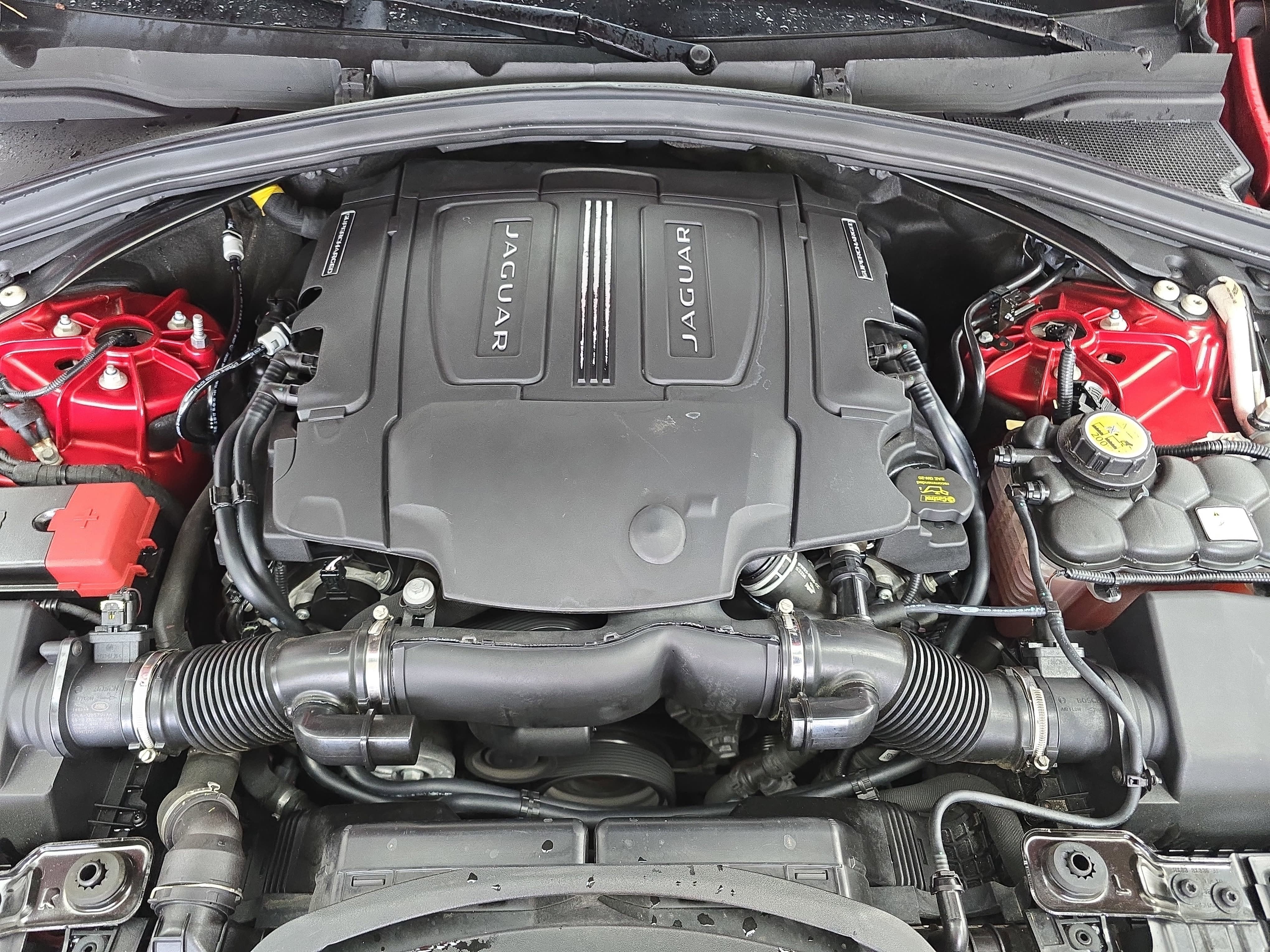 2019 Jaguar F-PACE S