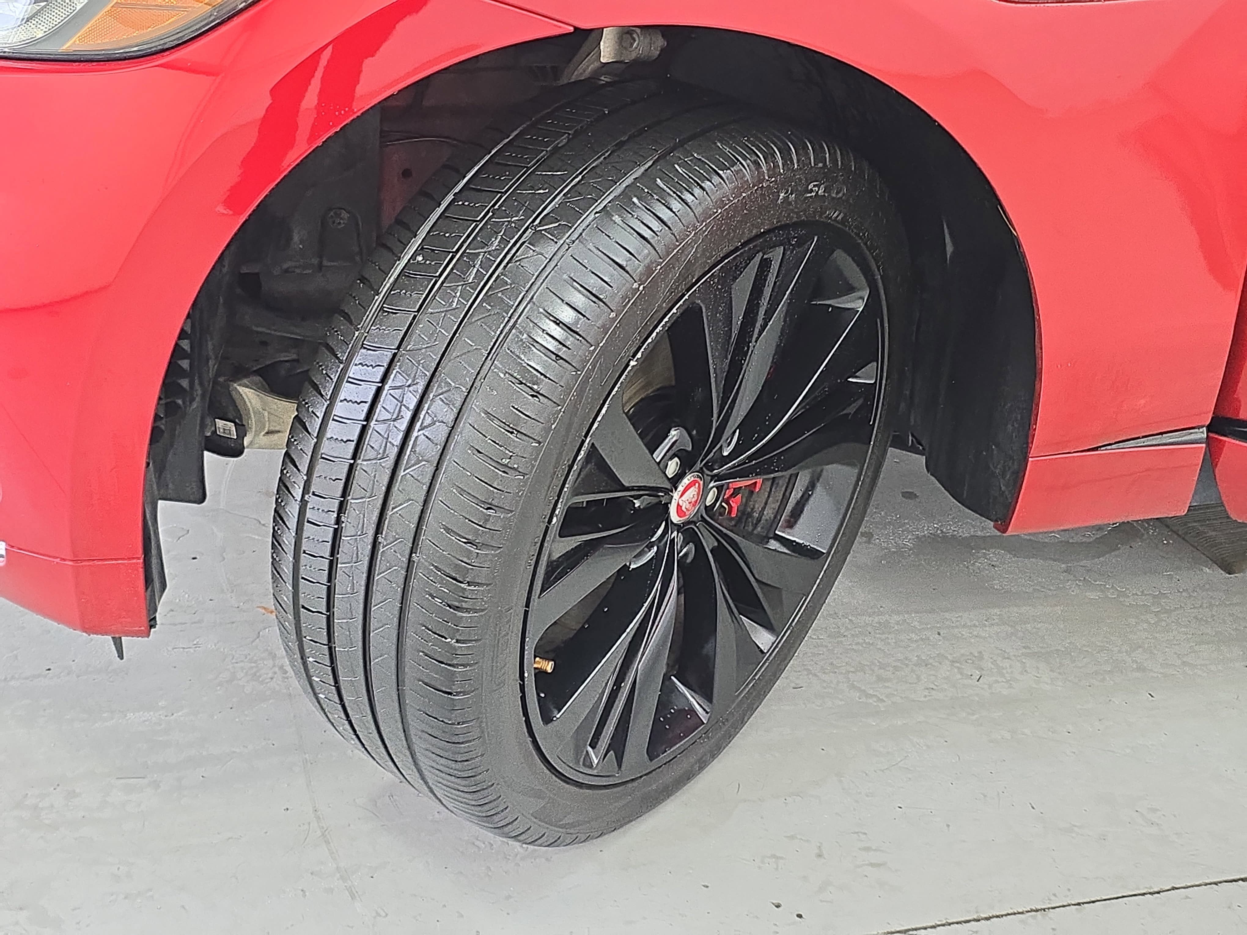 2019 Jaguar F-PACE S