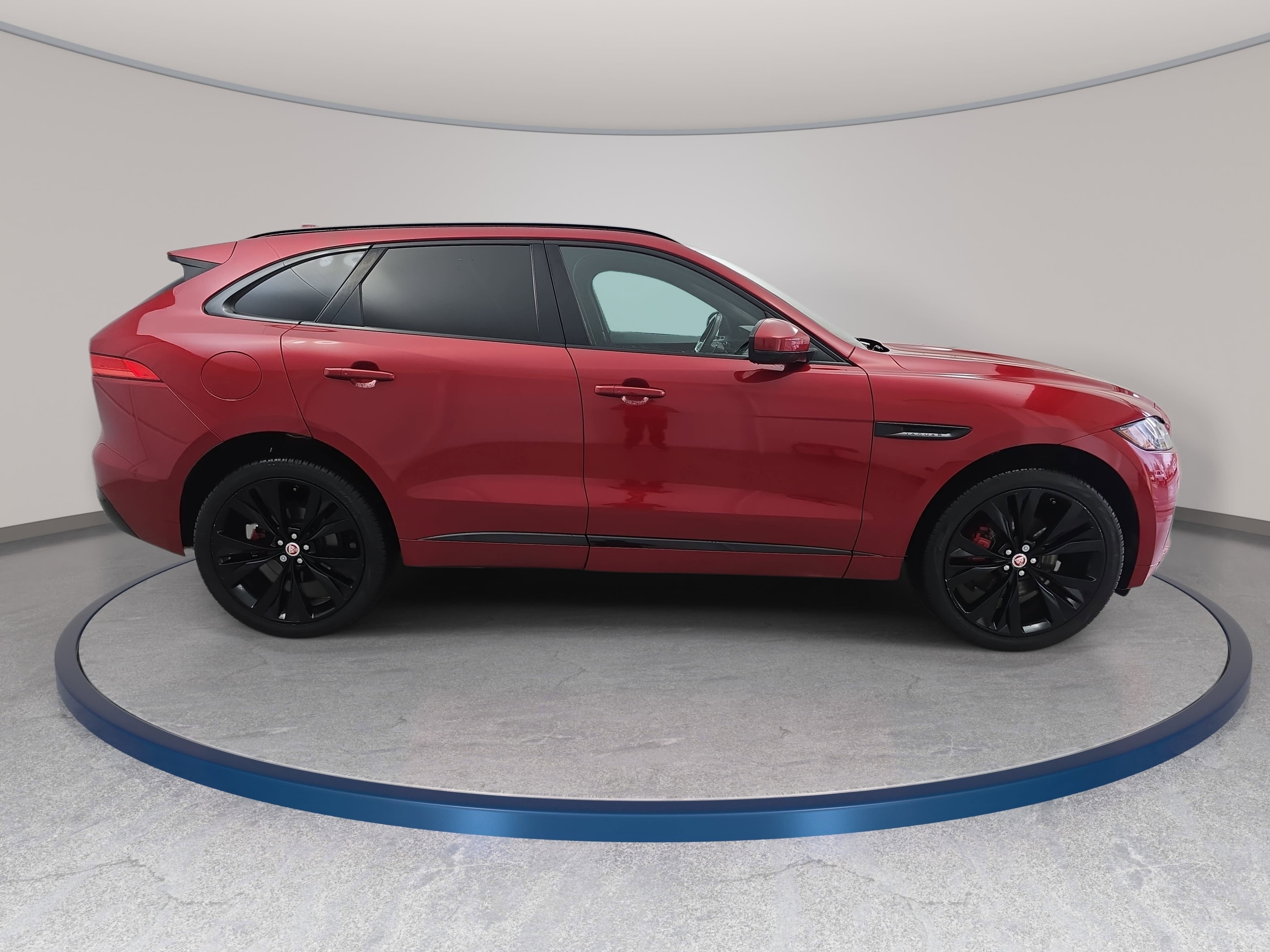 2019 Jaguar F-PACE S
