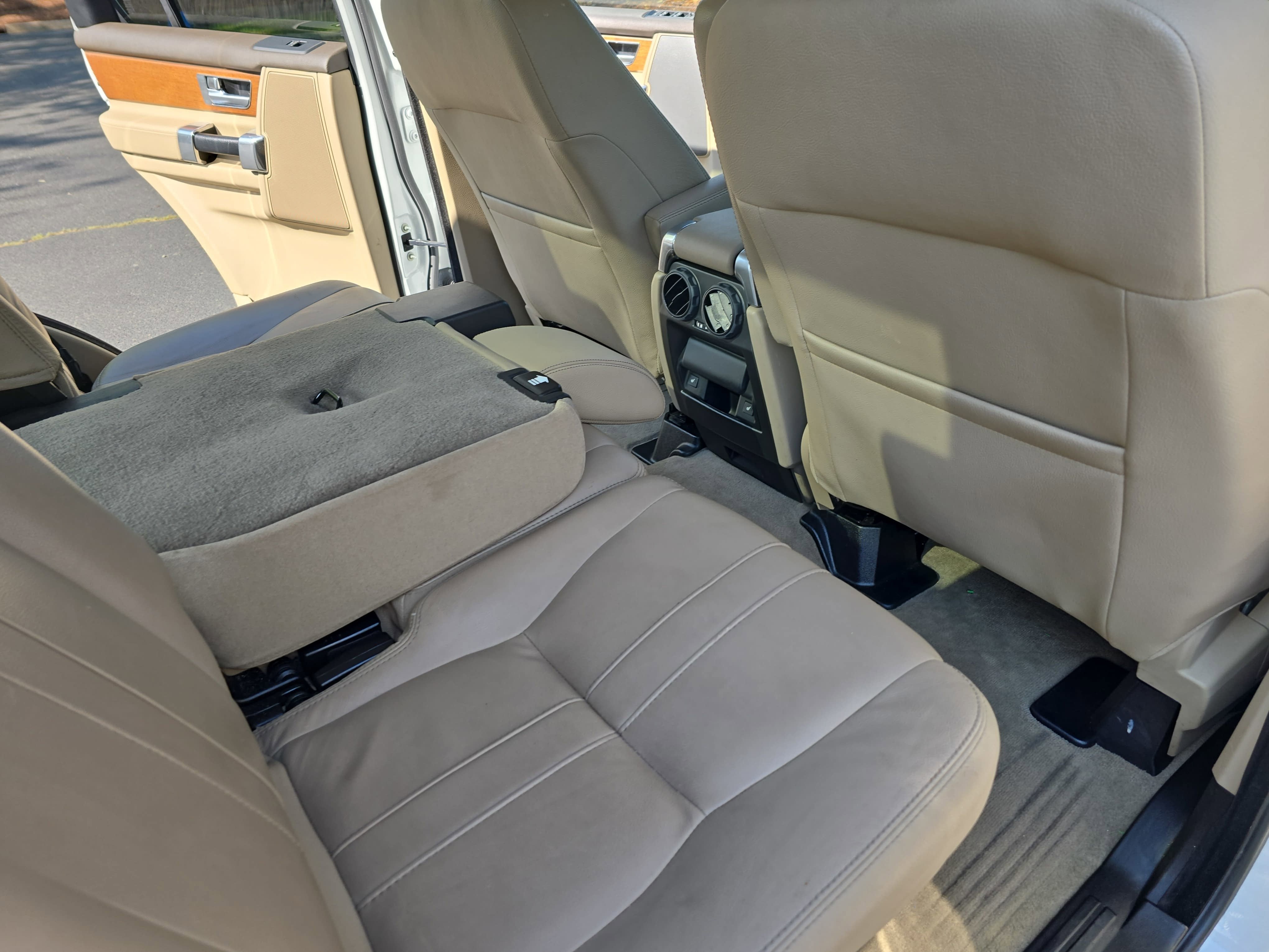 2016 Land Rover LR4 HSE