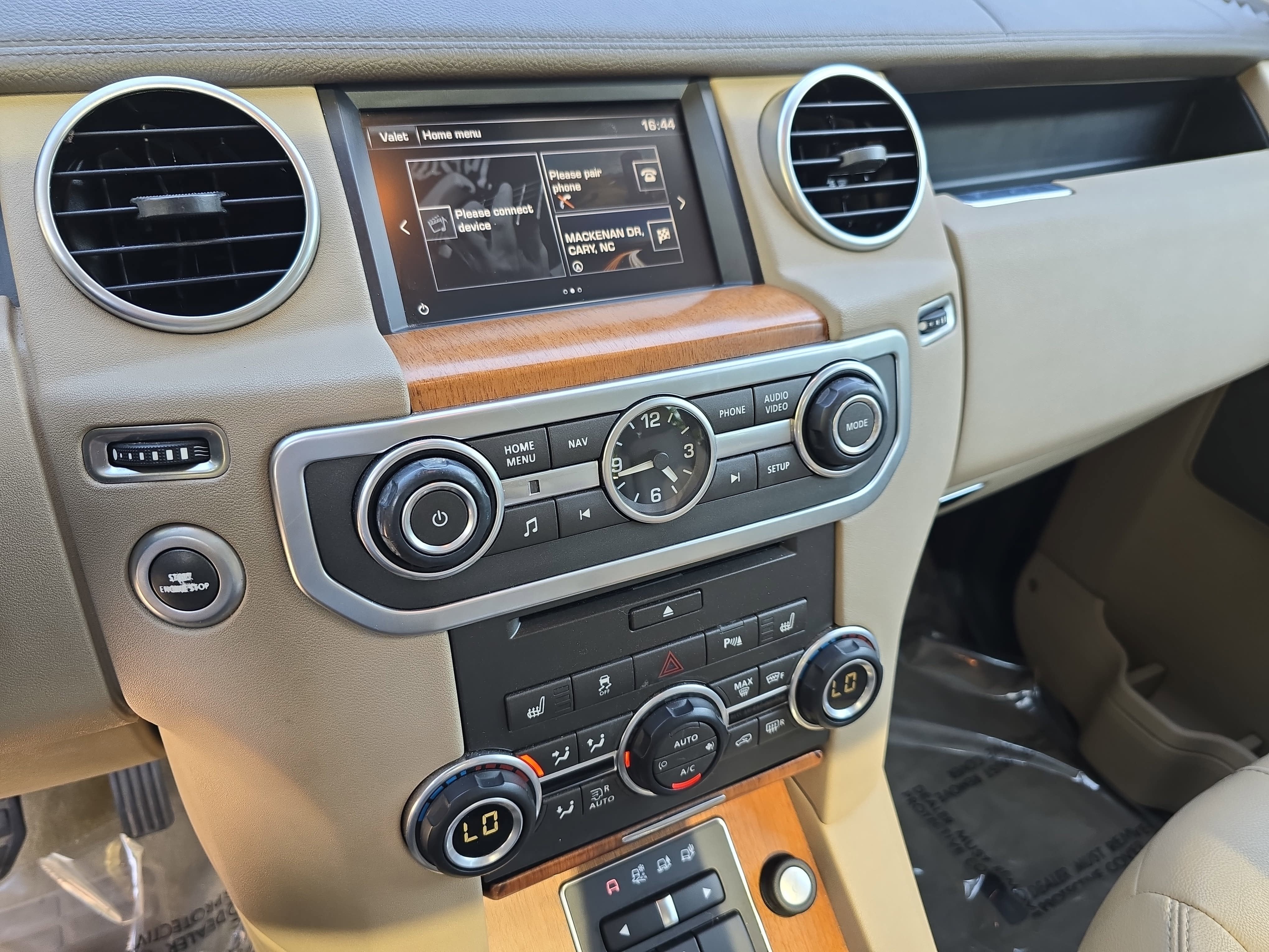 2016 Land Rover LR4 HSE