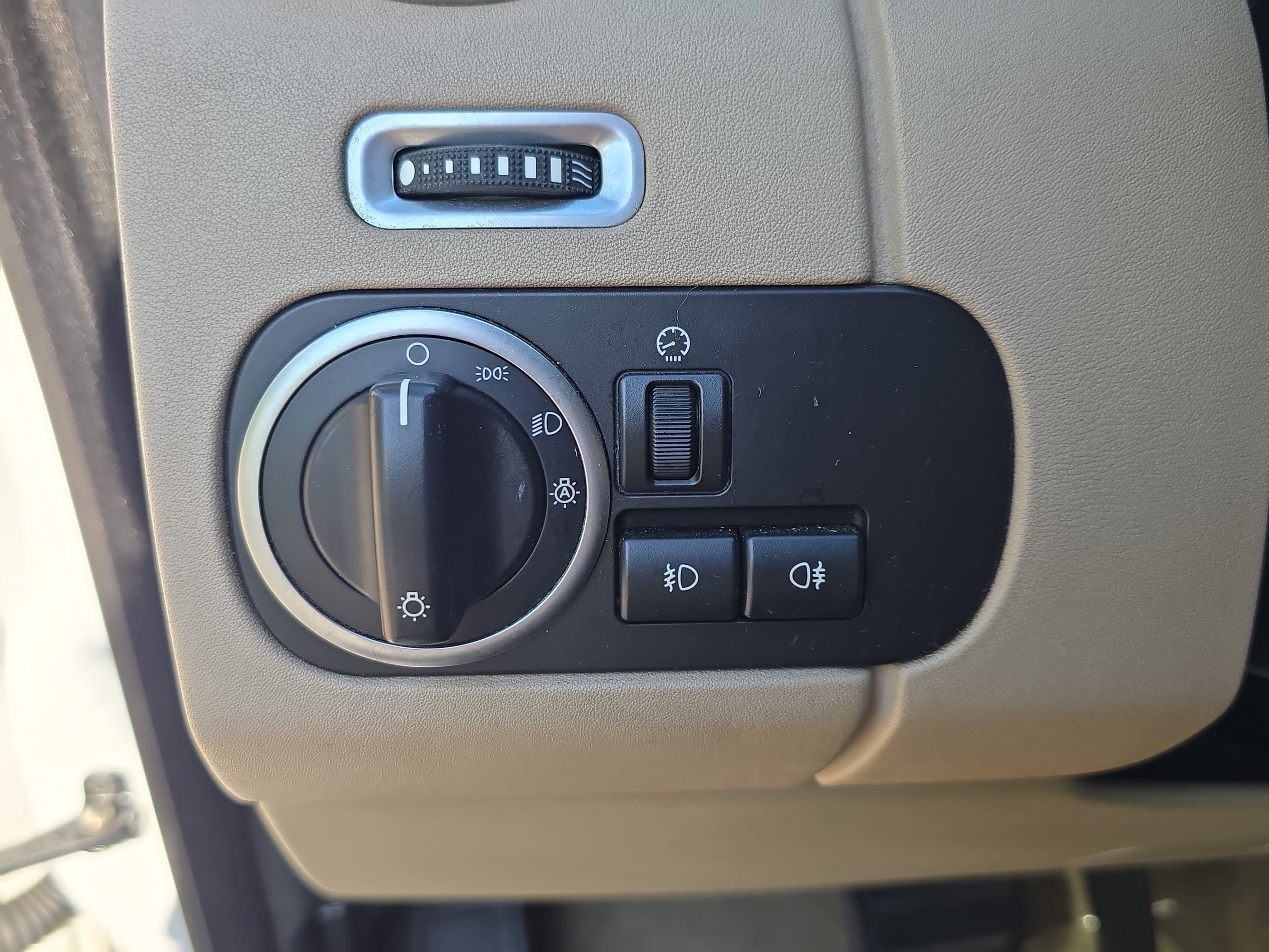2016 Land Rover LR4 HSE