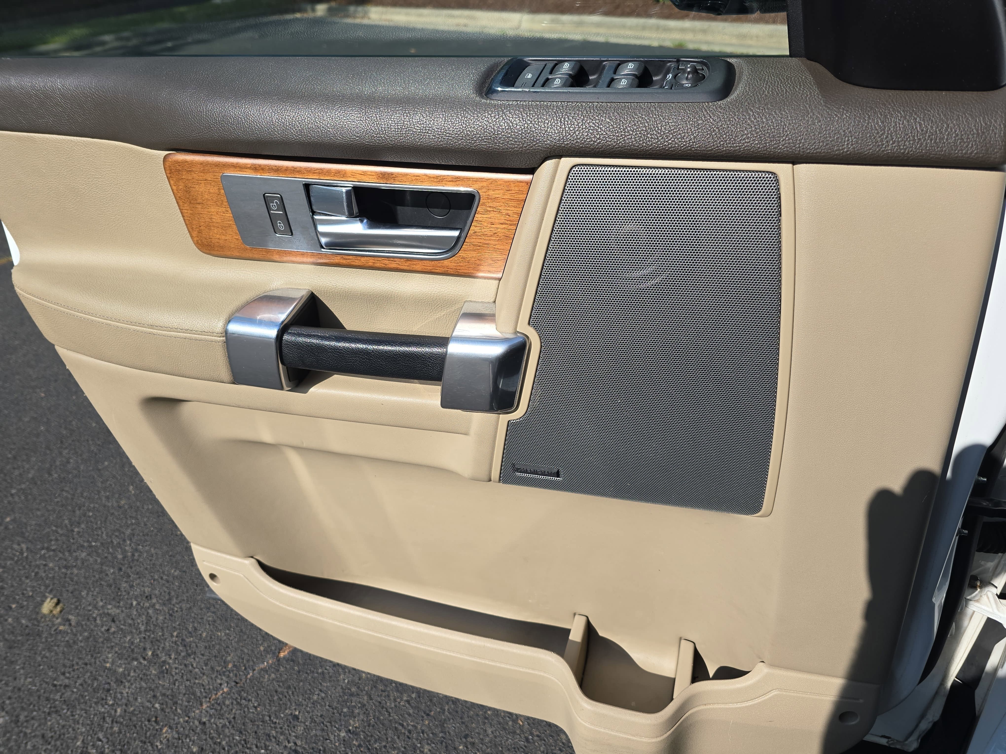 2016 Land Rover LR4 HSE