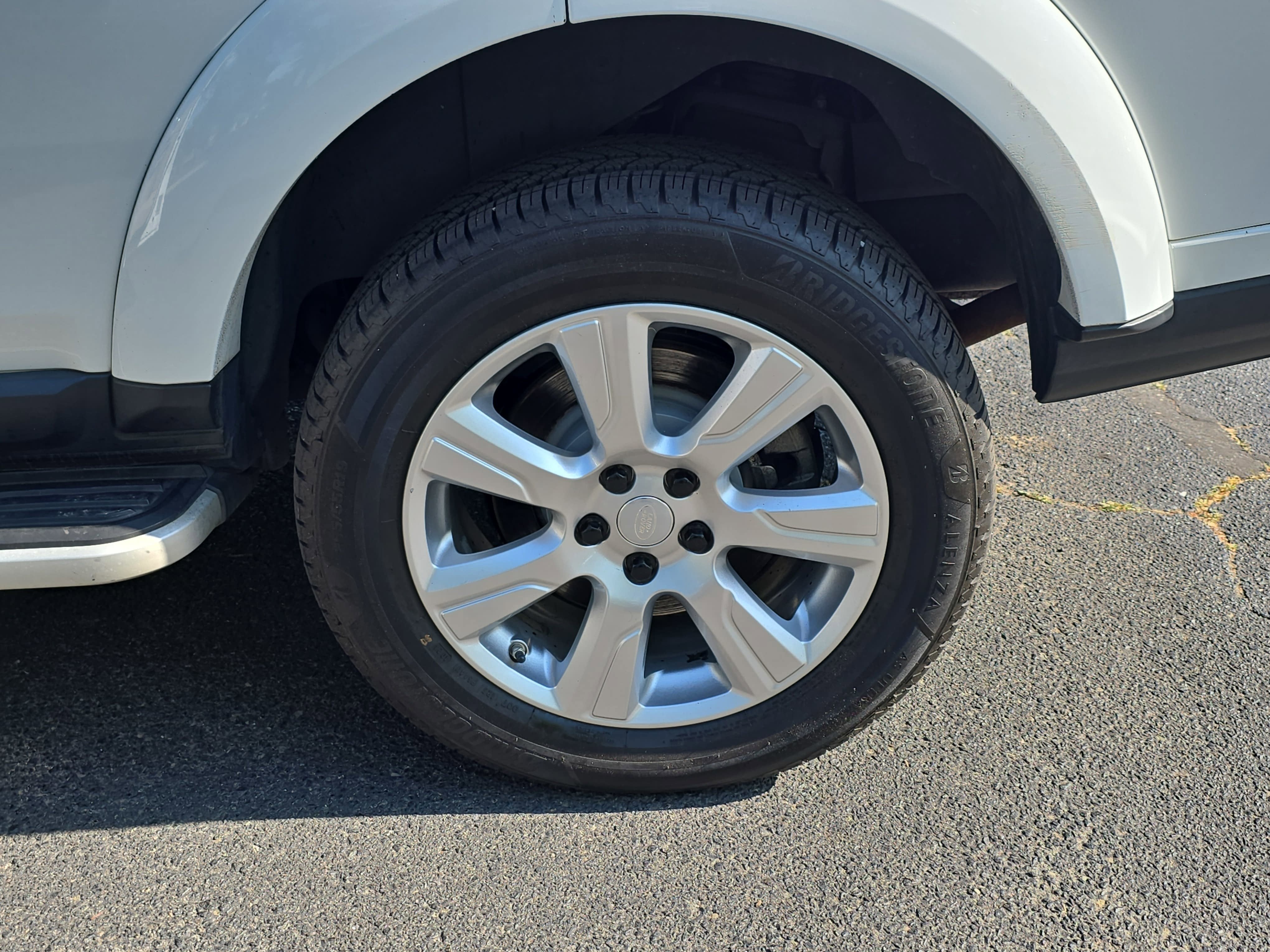 2016 Land Rover LR4 HSE