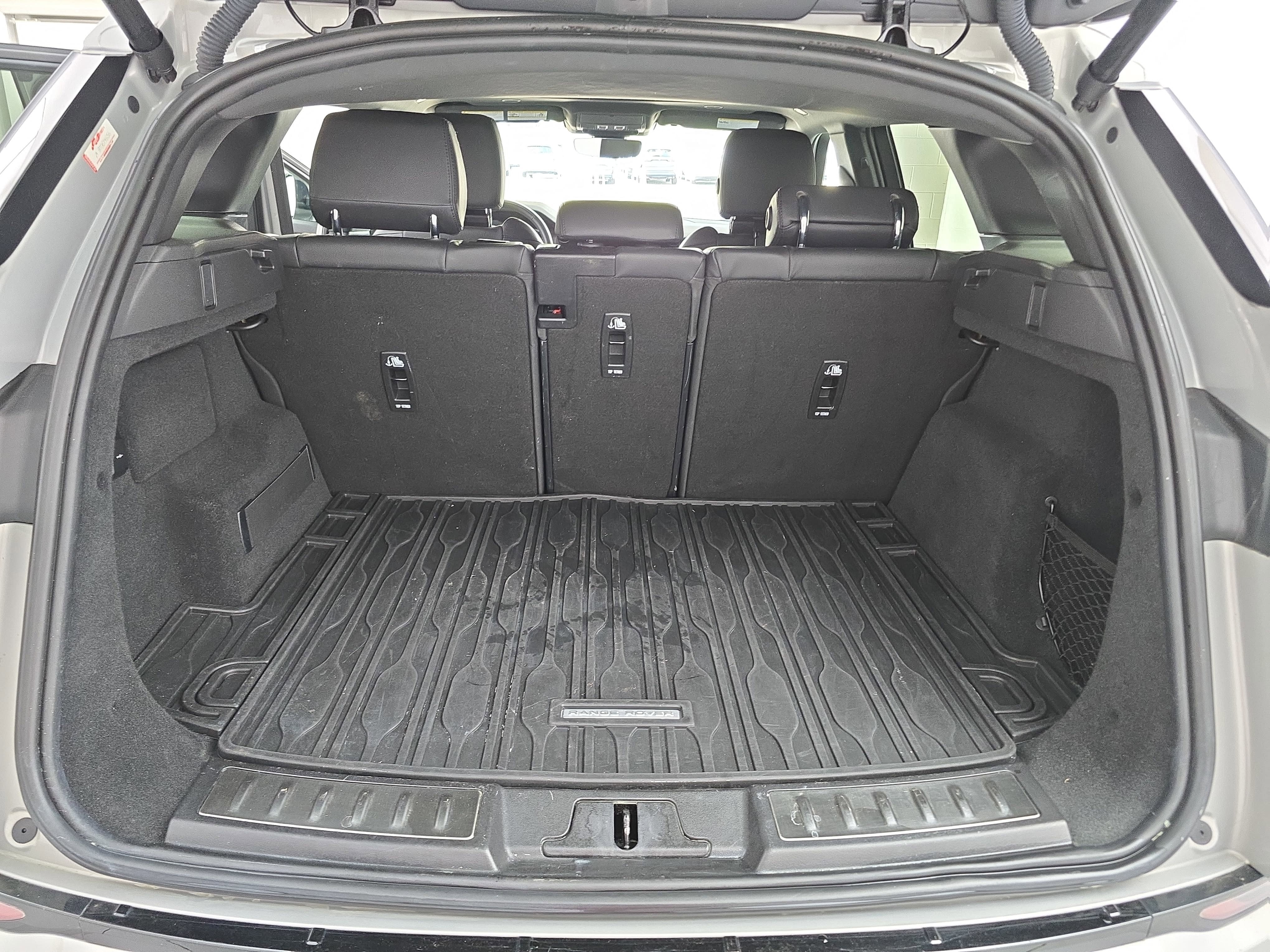 2022 Land Rover Range Rover Evoque R-Dynamic S