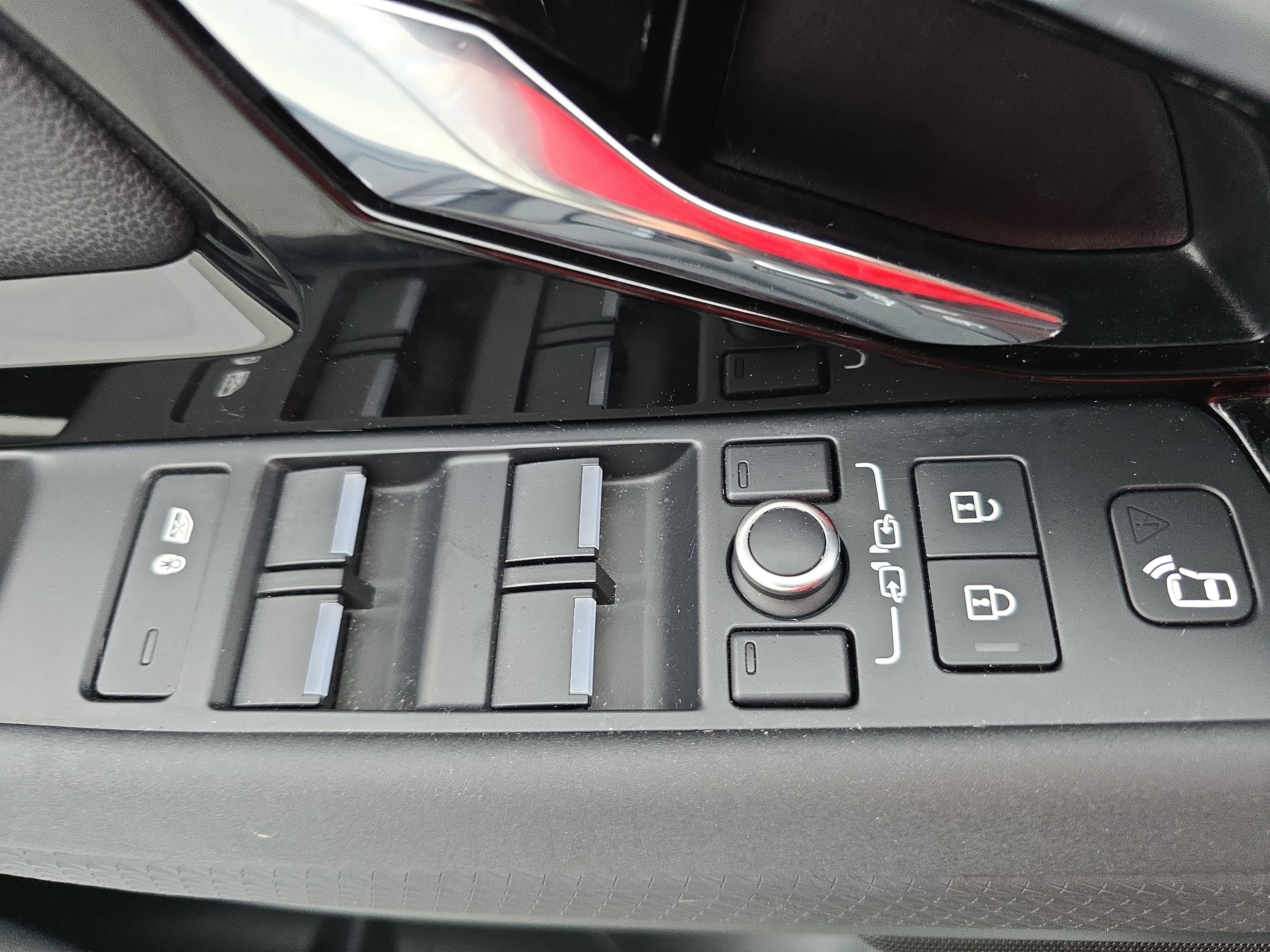 2022 Land Rover Range Rover Evoque R-Dynamic S