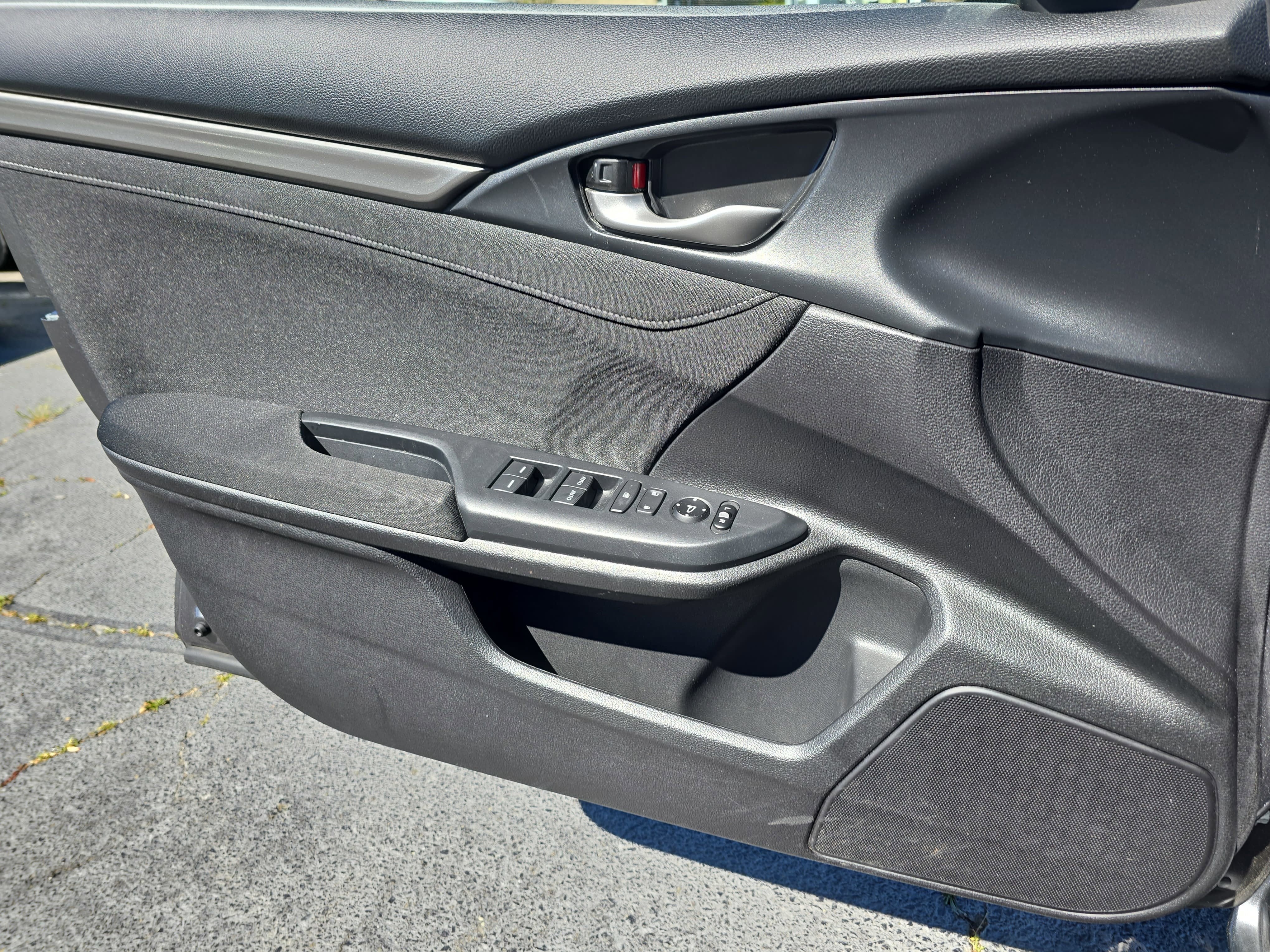 2021 Honda Civic Hatchback EX