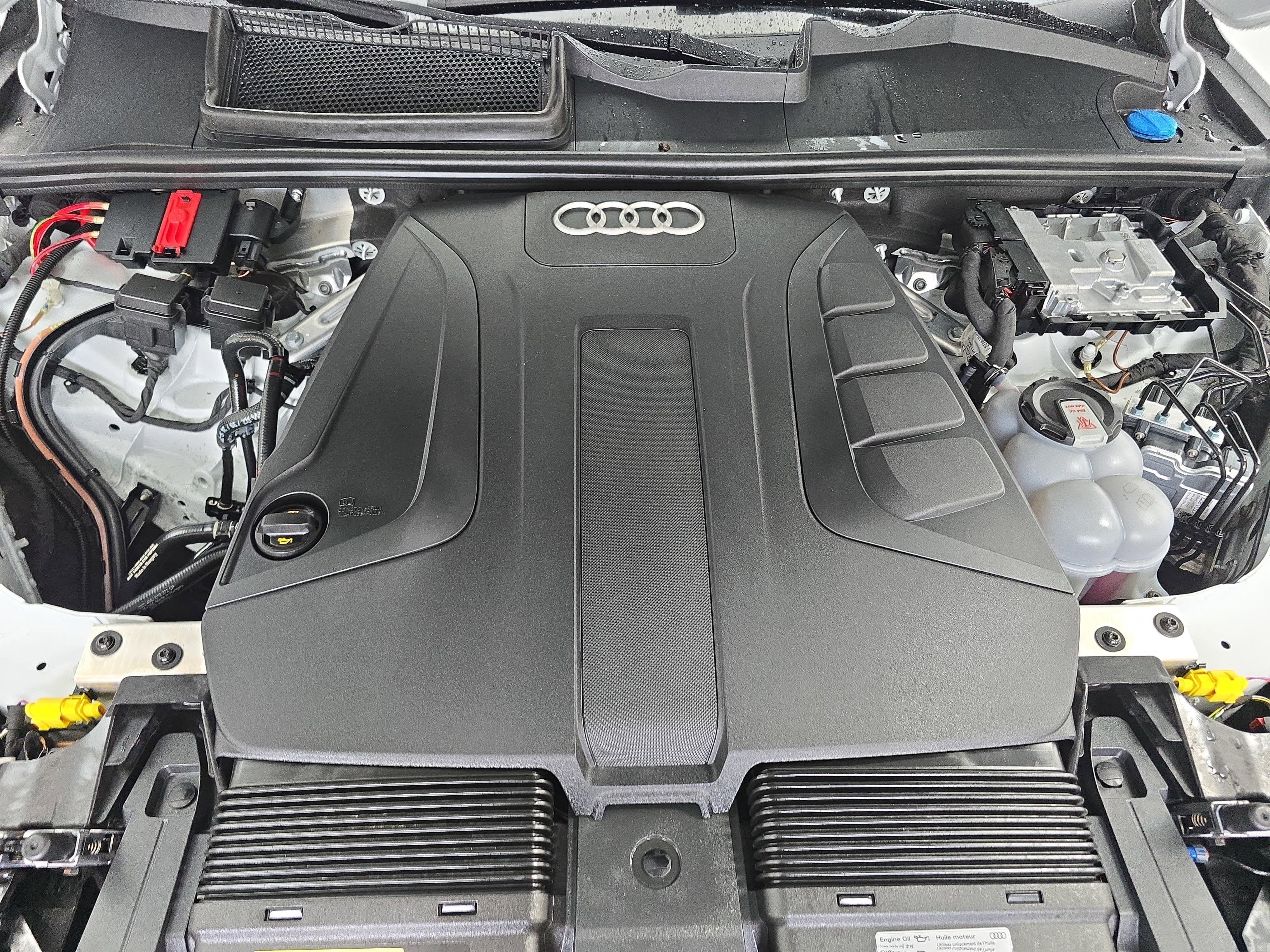 2025 Audi Q7 Premium Plus
