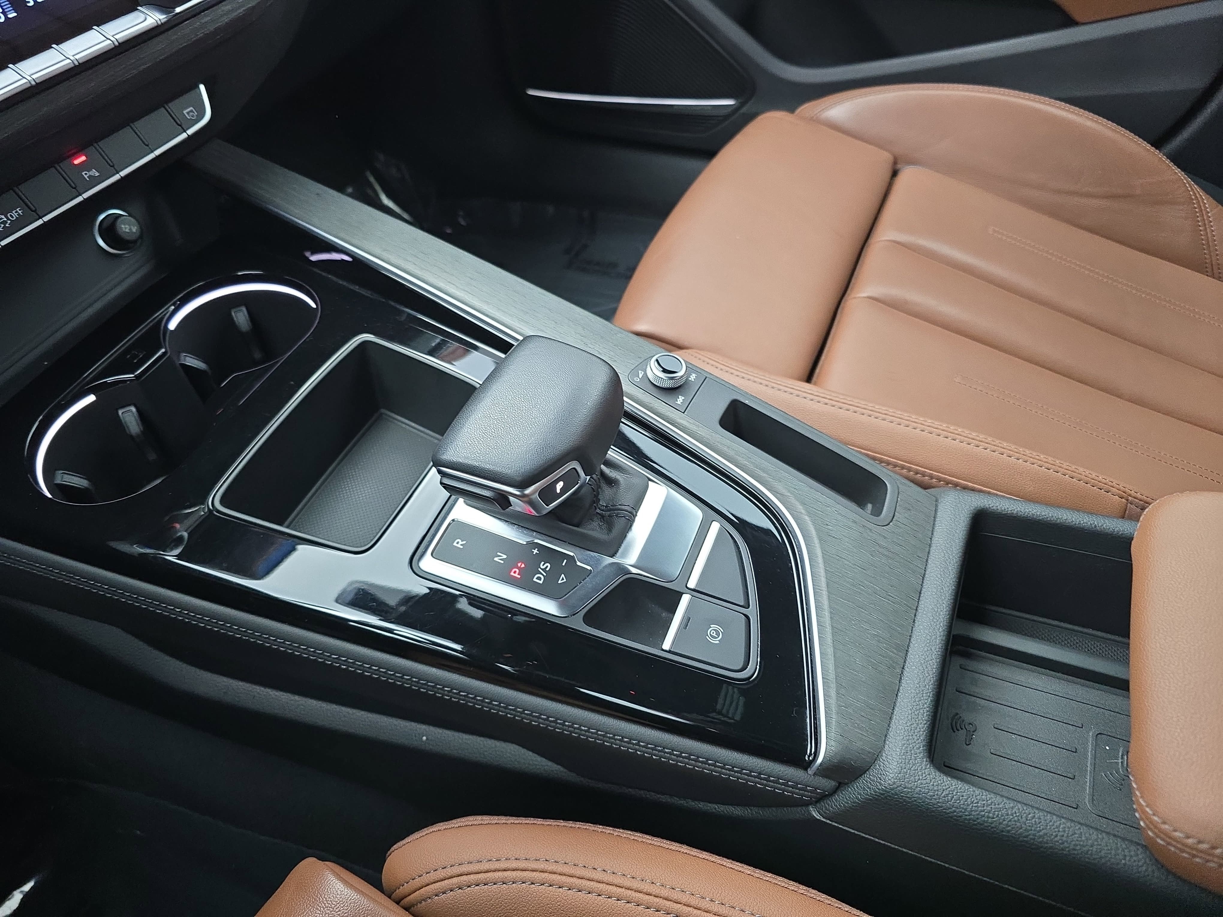 2023 Audi A4 Sedan S line Premium Plus