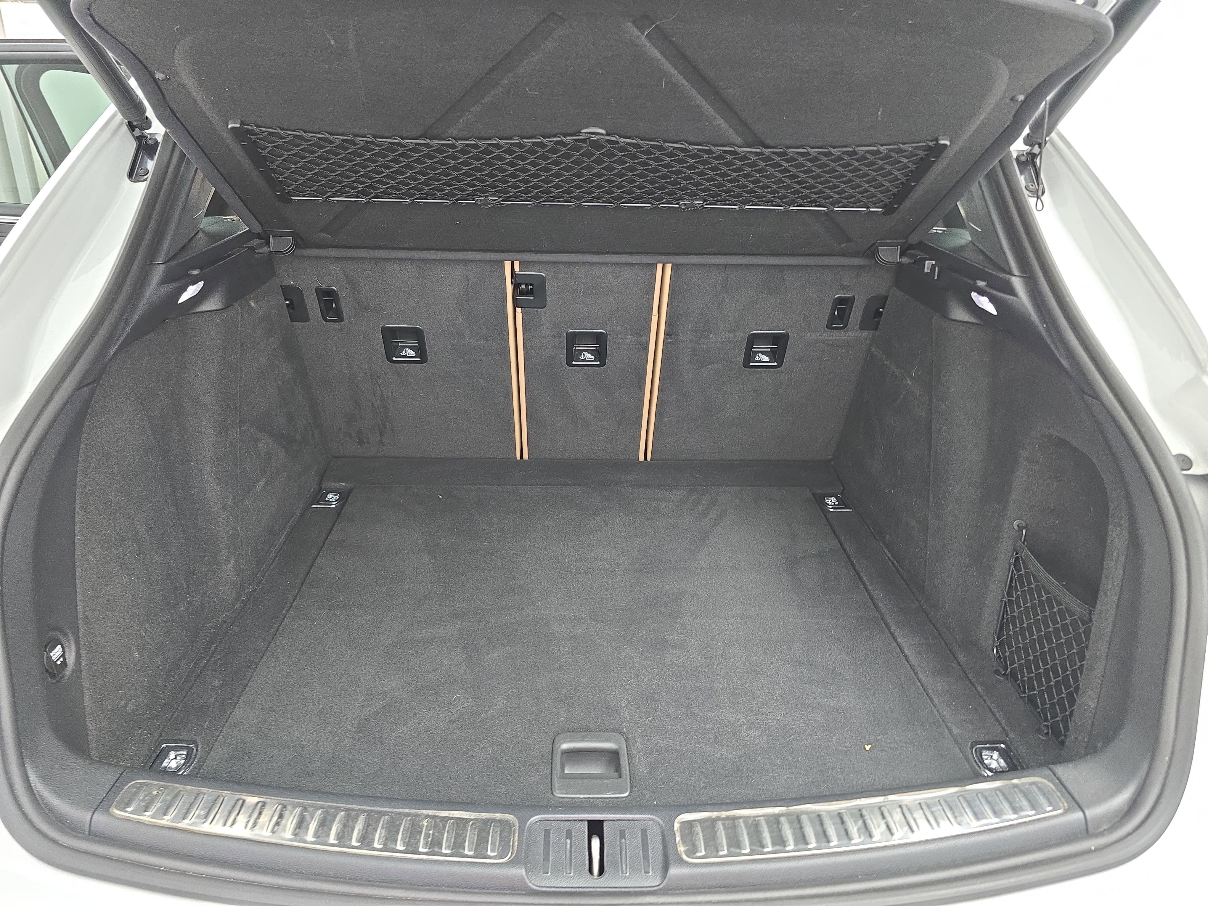 2019 Porsche Macan Base