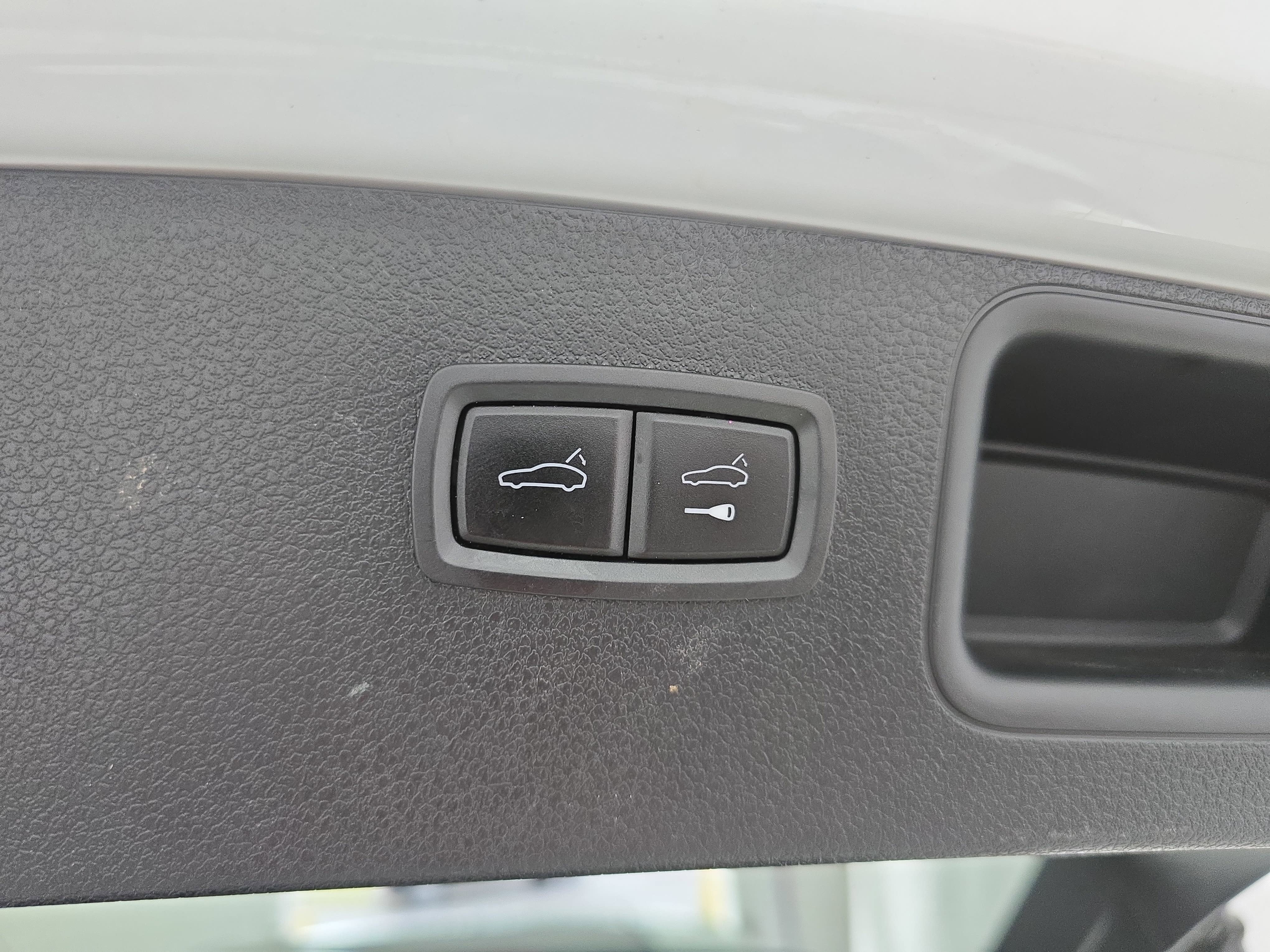 2019 Porsche Macan Base