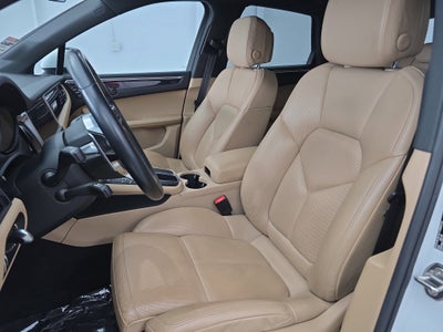 2019 Porsche Macan Base