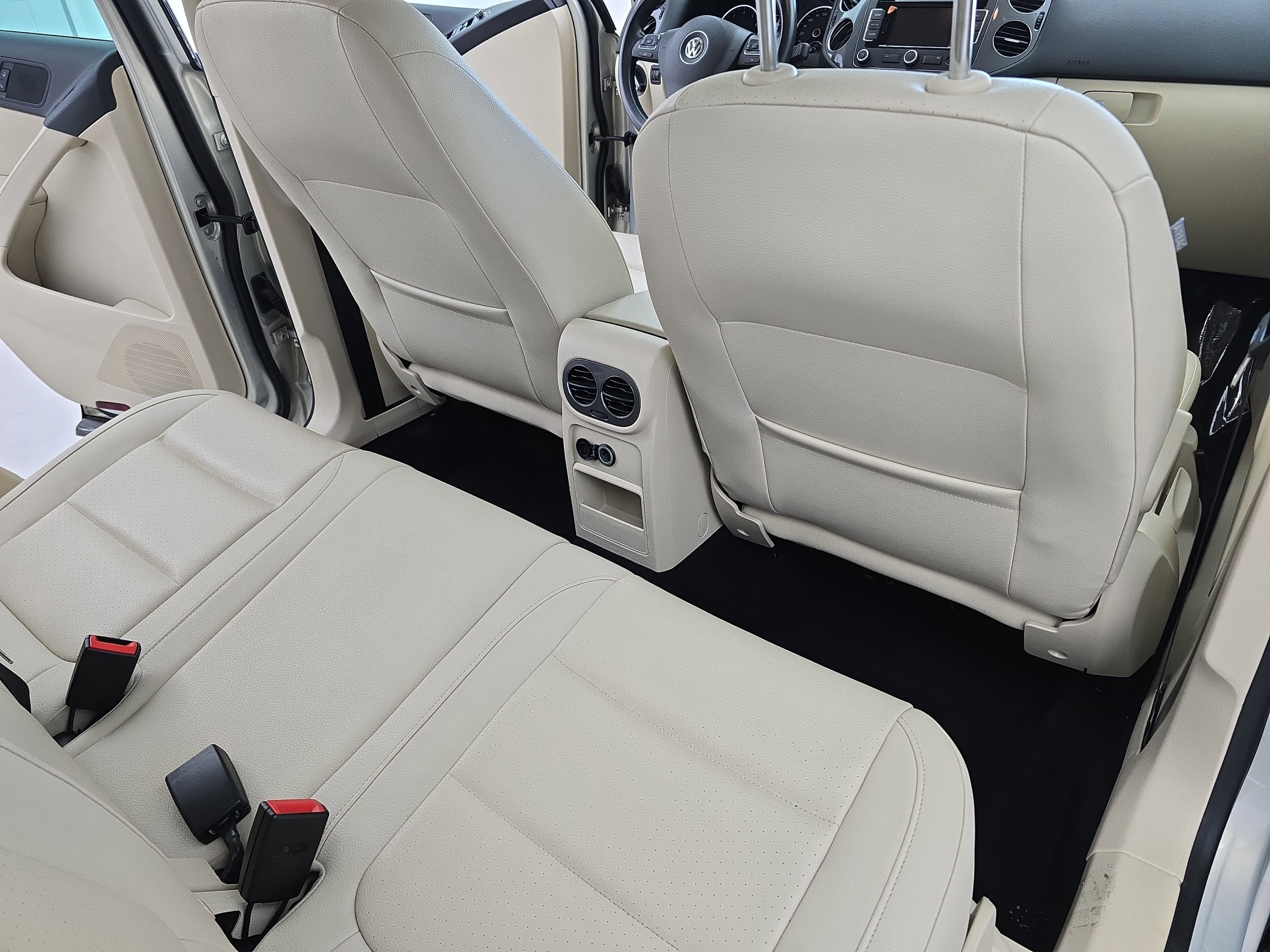 2013 Volkswagen Tiguan SE