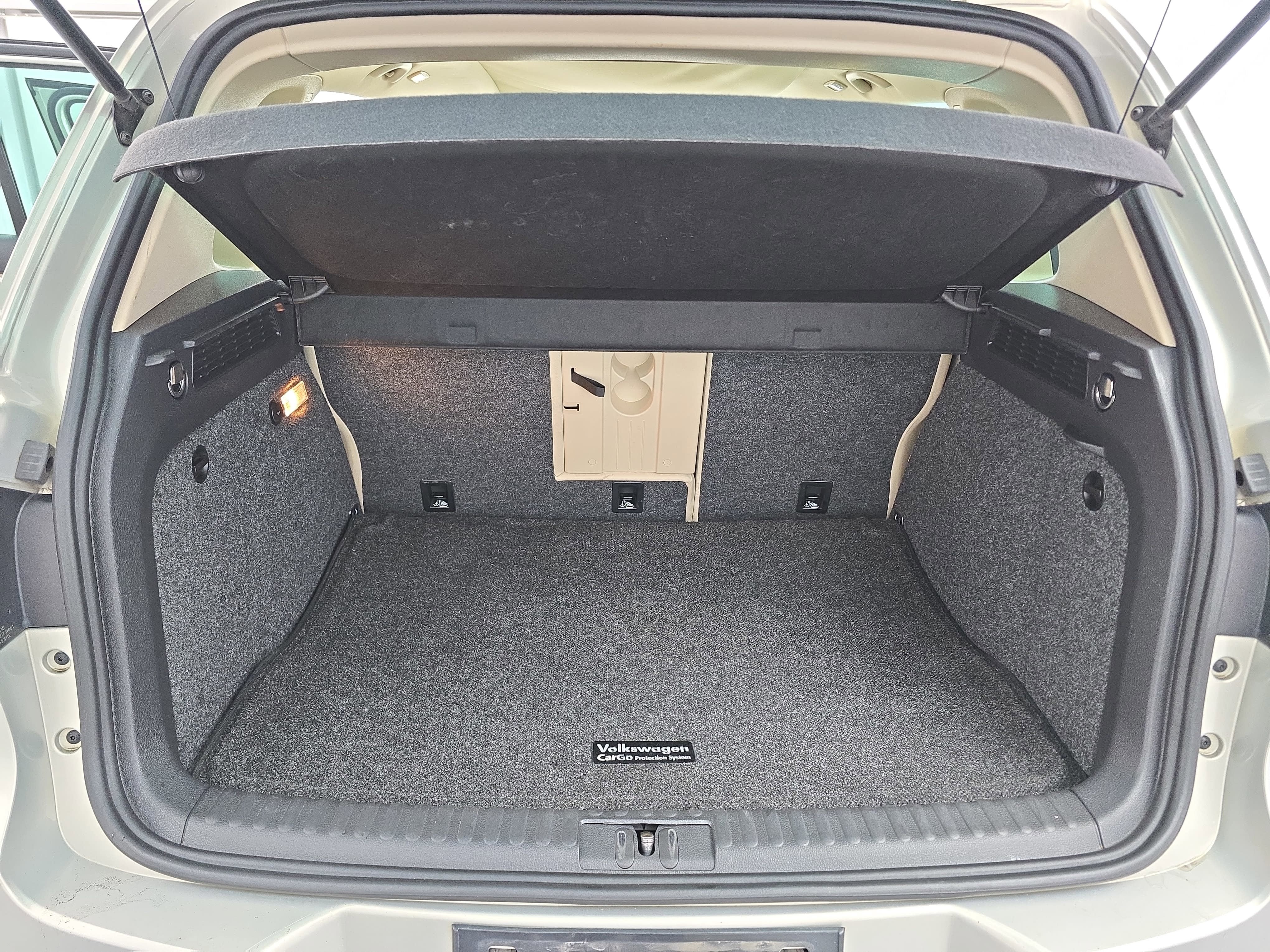 2013 Volkswagen Tiguan SE