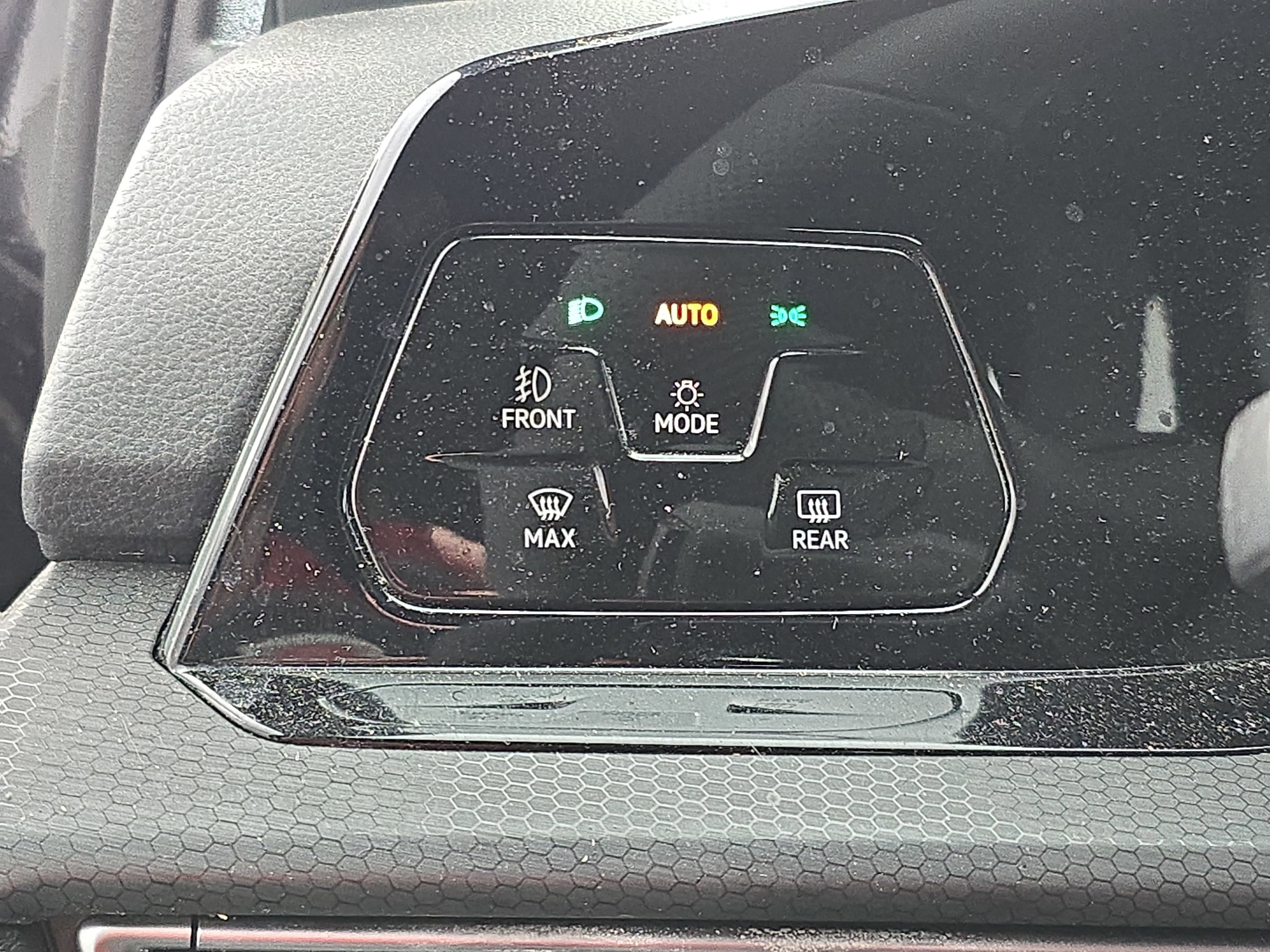 2022 Volkswagen Golf GTI S