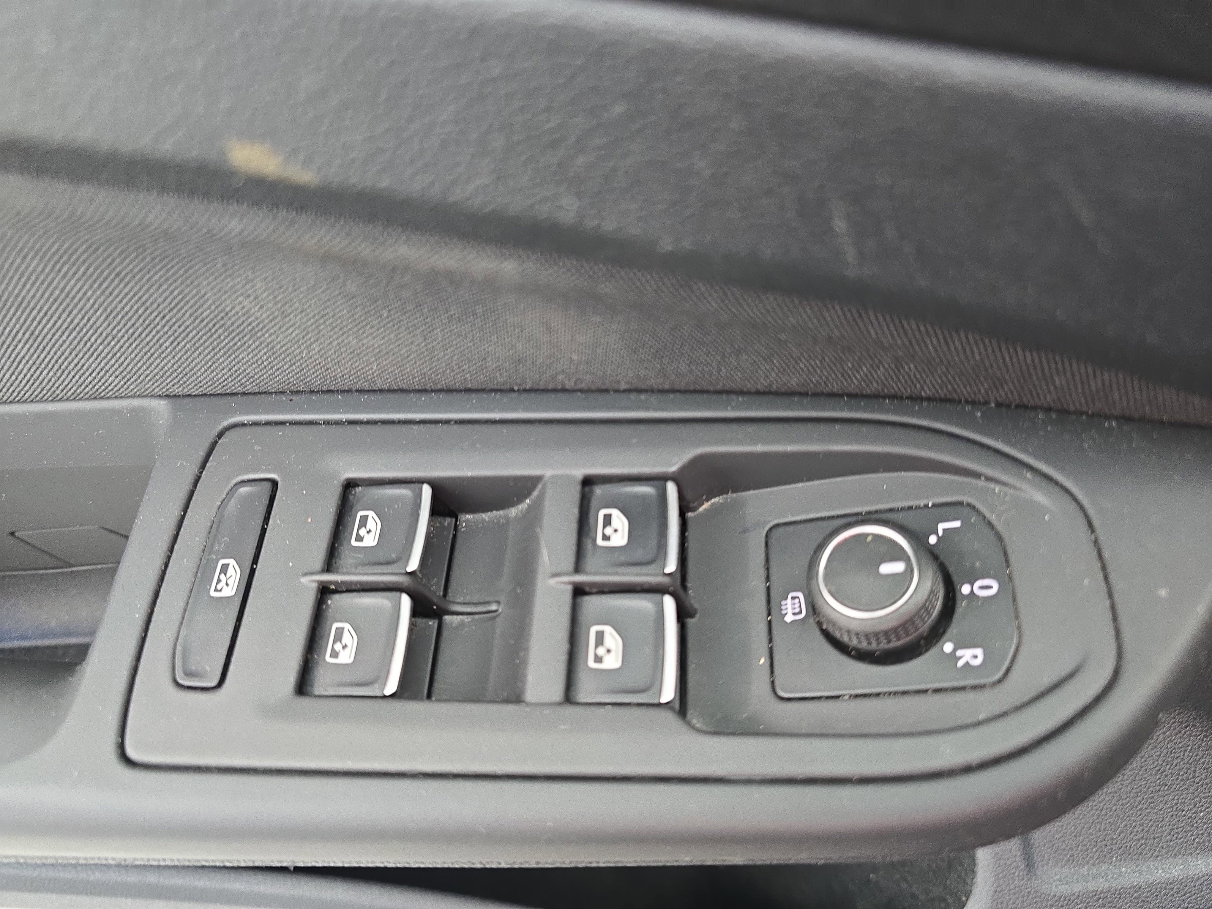 2022 Volkswagen Golf GTI S