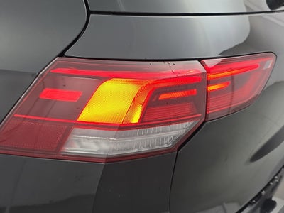 2022 Volkswagen Golf GTI S