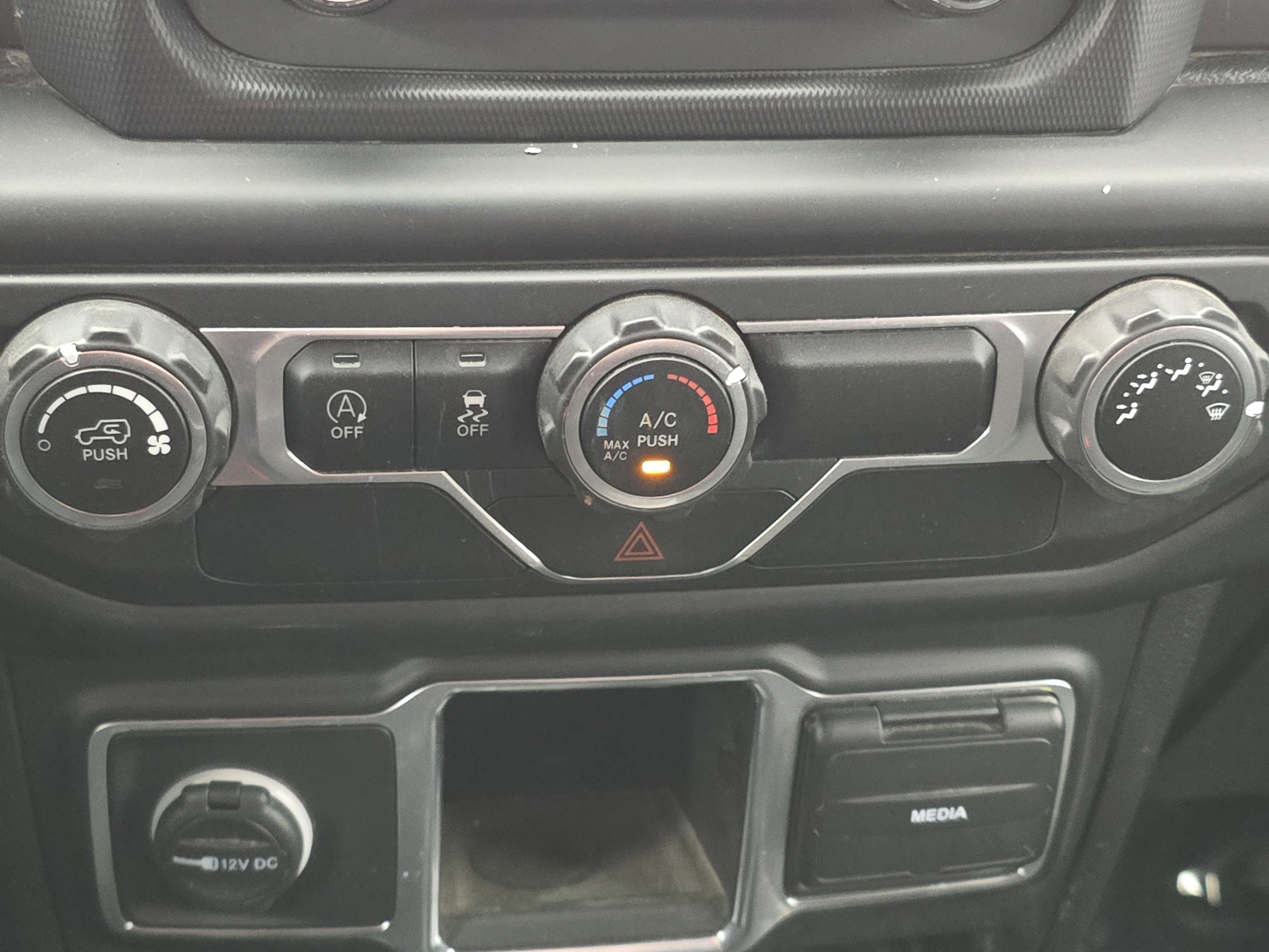 2021 Jeep Wrangler Willys Sport