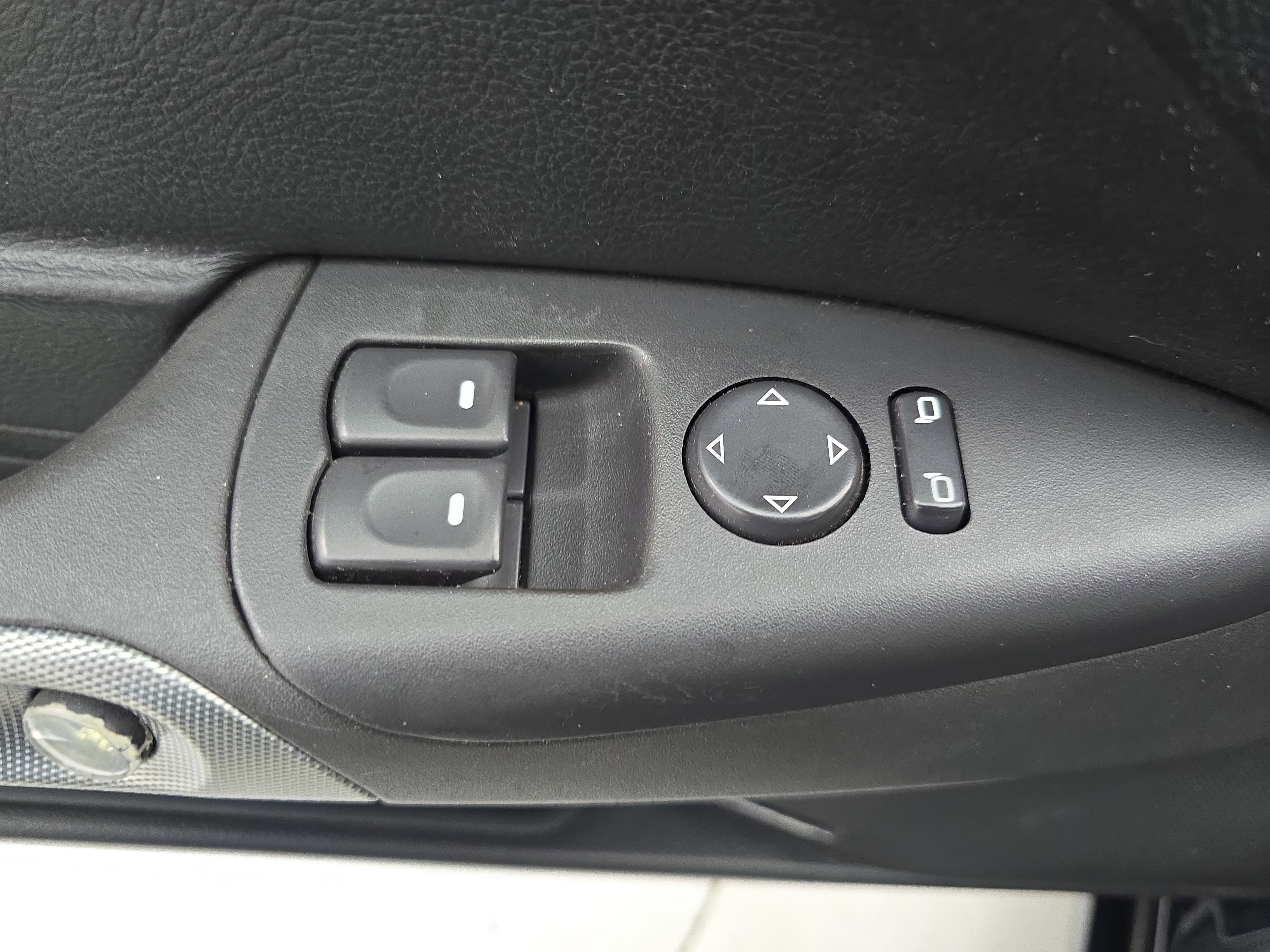 2005 Chevrolet Corvette Base