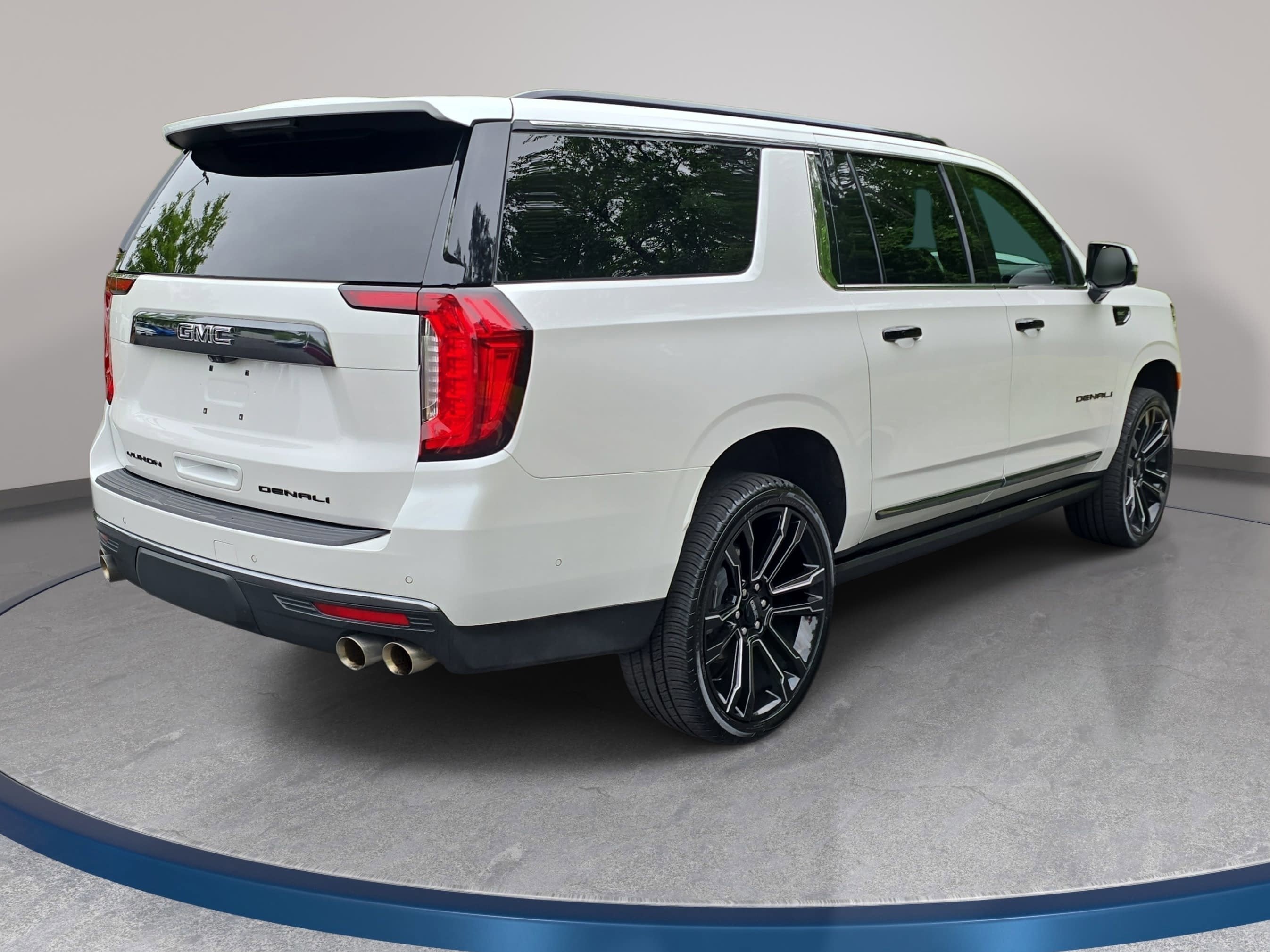 2023 GMC Yukon XL Denali Ultimate