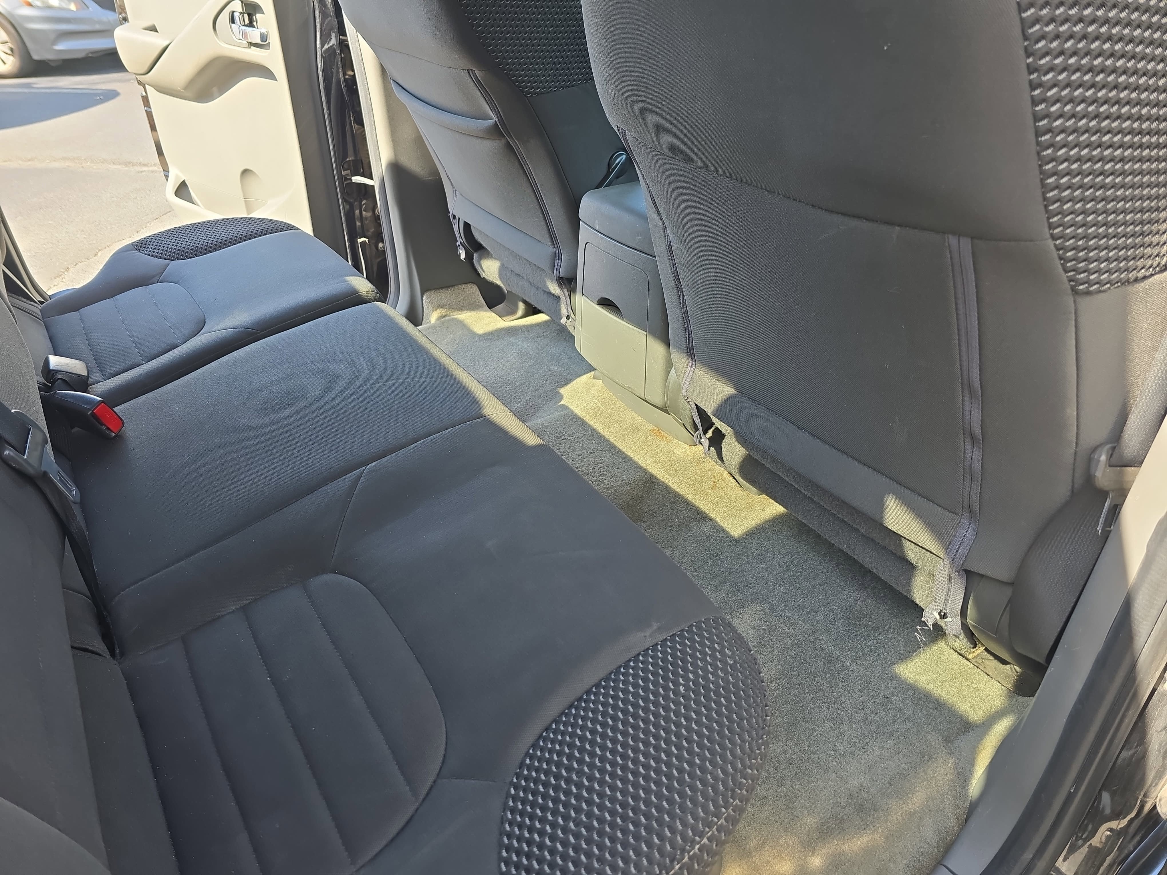 2015 Nissan Frontier Desert Runner