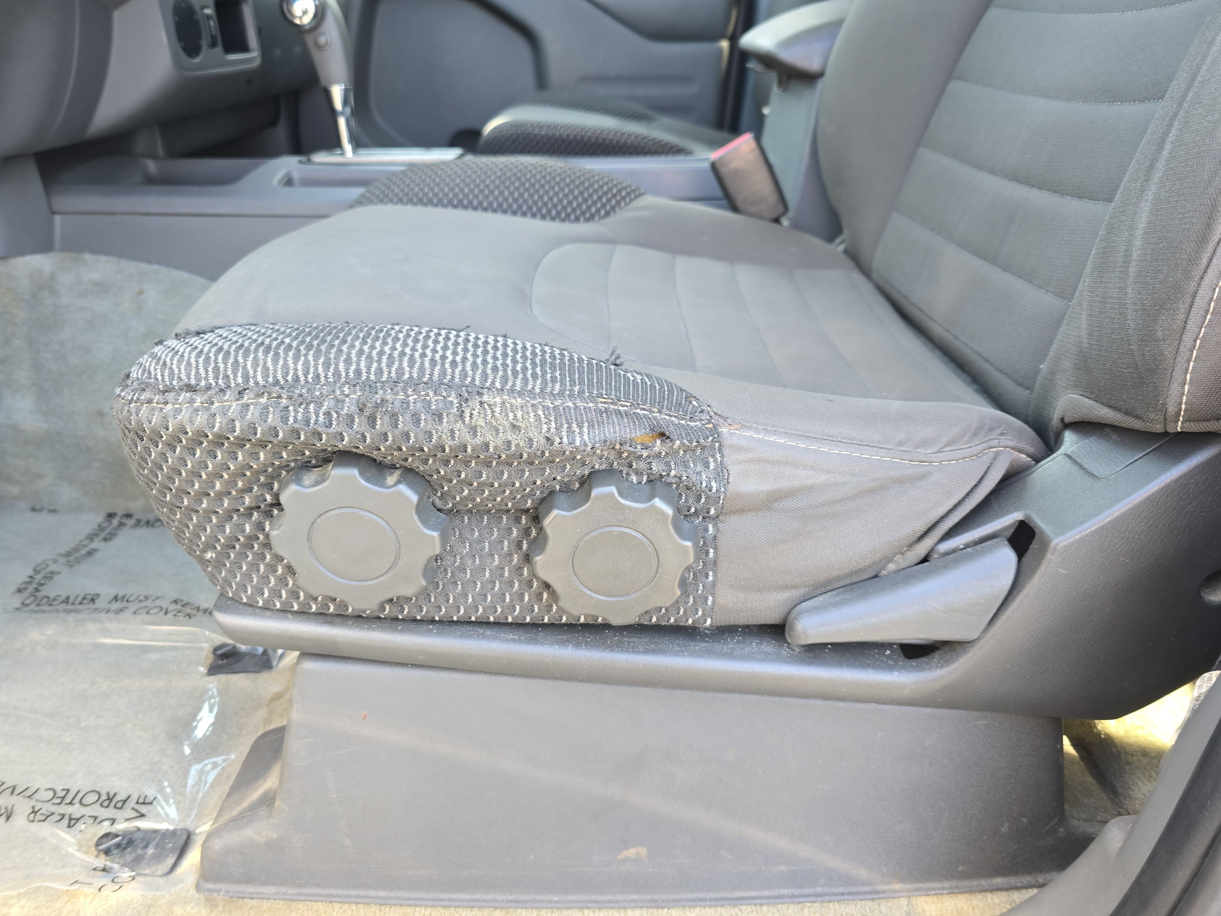 2015 Nissan Frontier Desert Runner