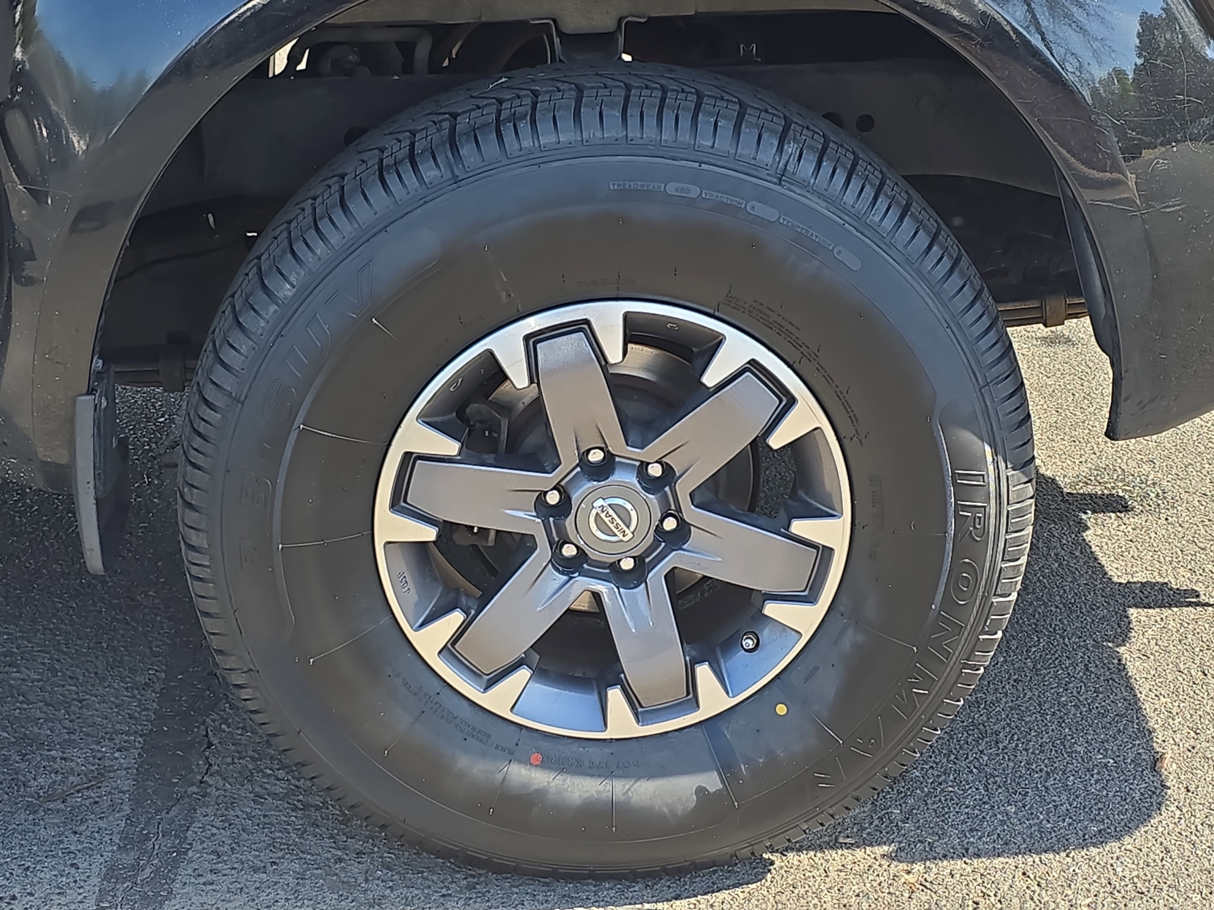 2015 Nissan Frontier Desert Runner