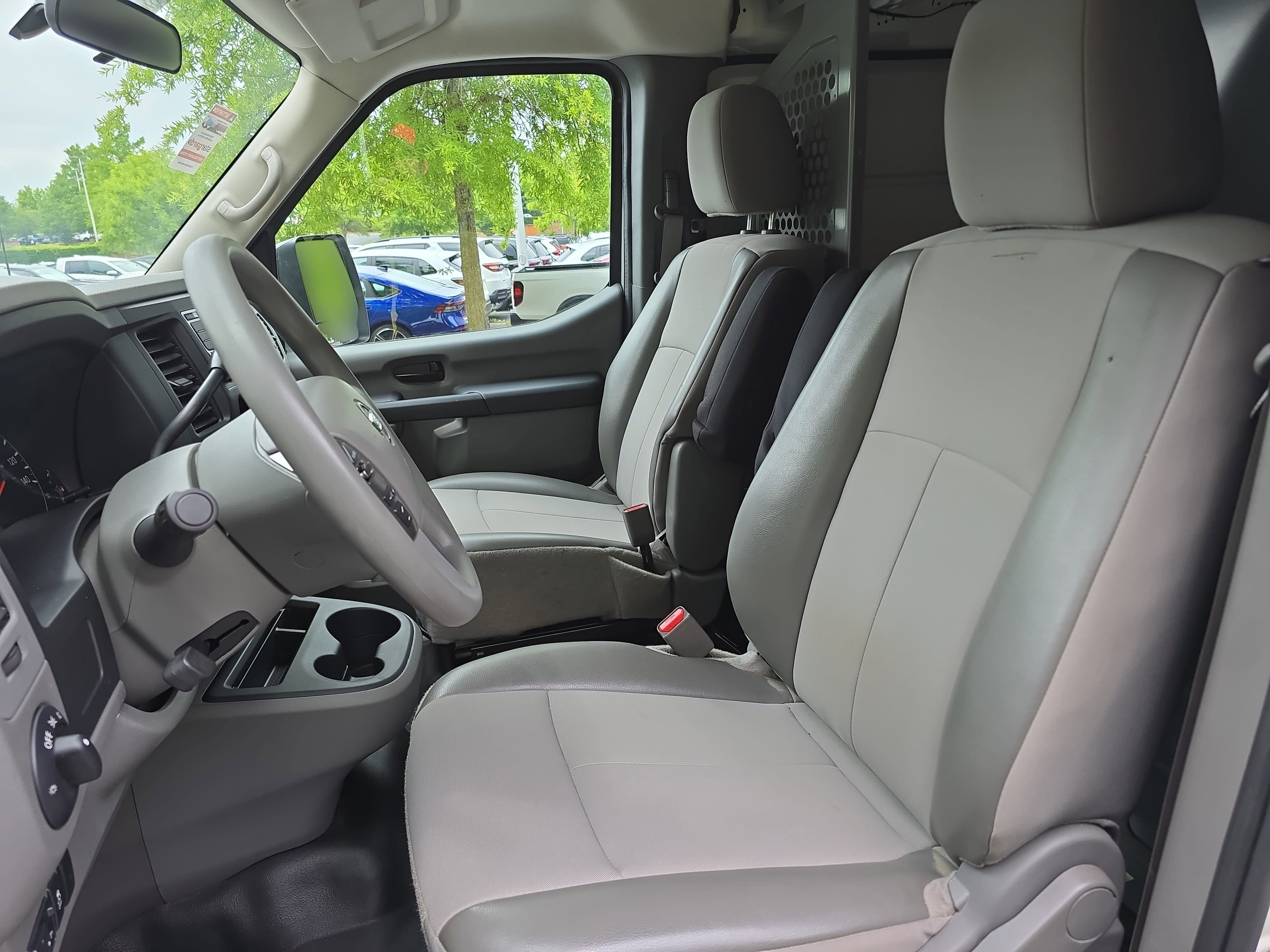 2018 Nissan NV Cargo SV
